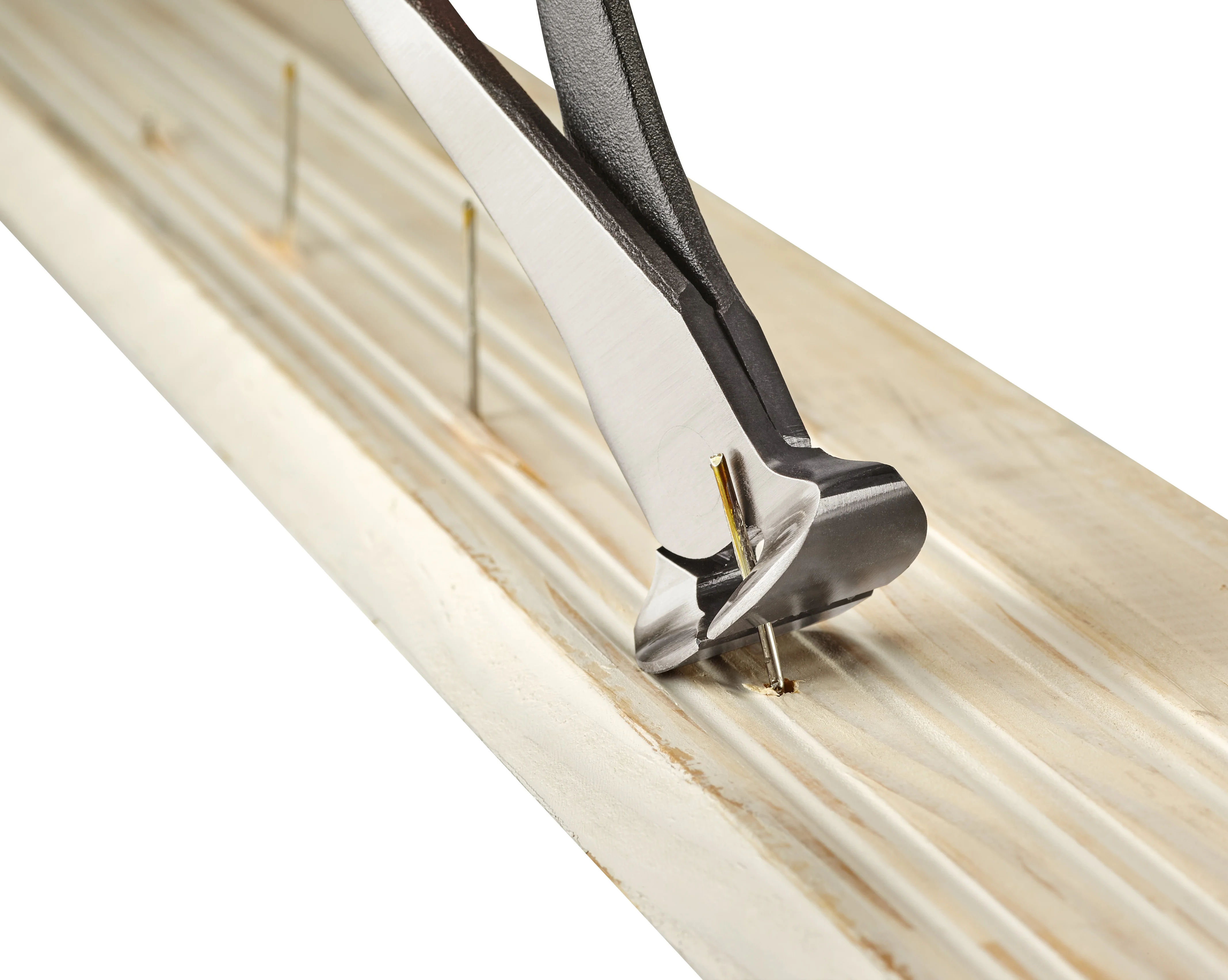 Milwaukee 7" Nipping Pliers - Image 8