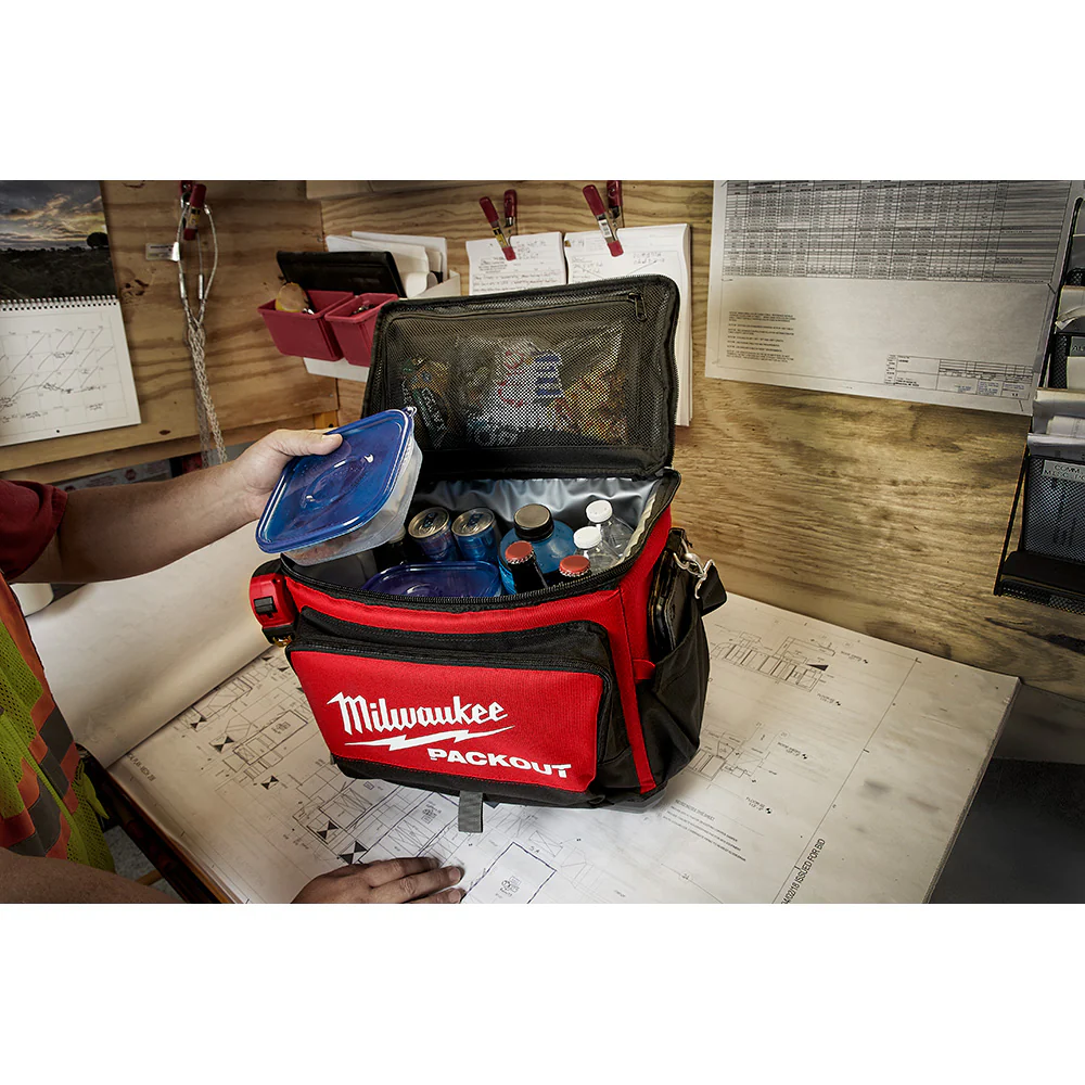 Milwaukee PACKOUT Cooler - Image 8