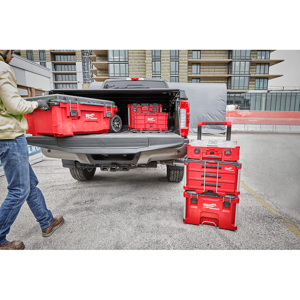 Milwaukee PACKOUT 3-Drawer Tool Box - Image 6