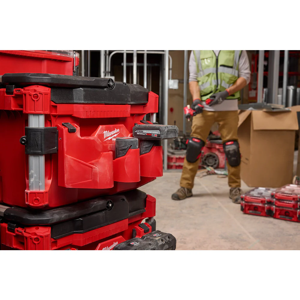 Milwaukee PACKOUT™ Tool Box M12™ Battery Rack Attachment - Image 6