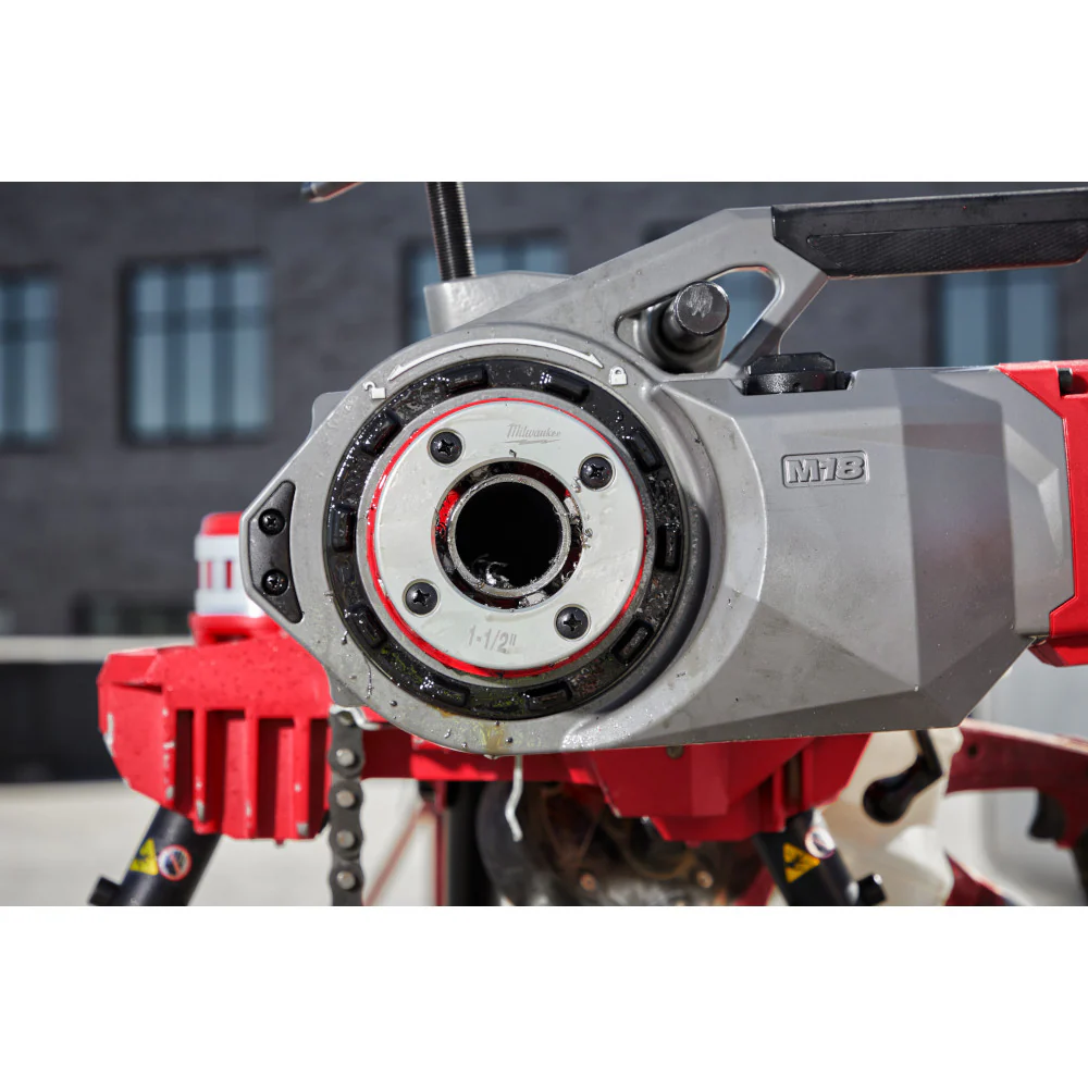Milwaukee 1/2"-2" HIGH SPEED NPT Portable Pipe Threading Forged Aluminum Die Head Kit - Image 11