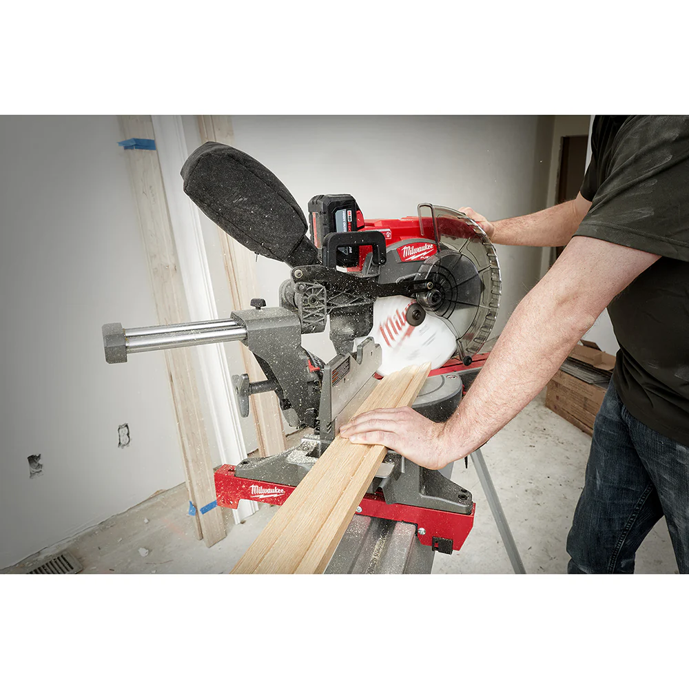 MIlwaukee 12" x 80T Fine Finish Circular Saw Blade - Image 7