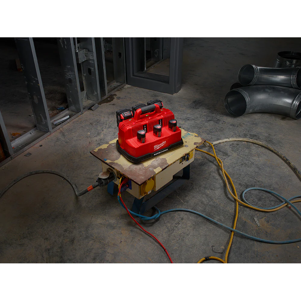 Milwaukee M18 & M12 Rapid Charge Station - Image 5