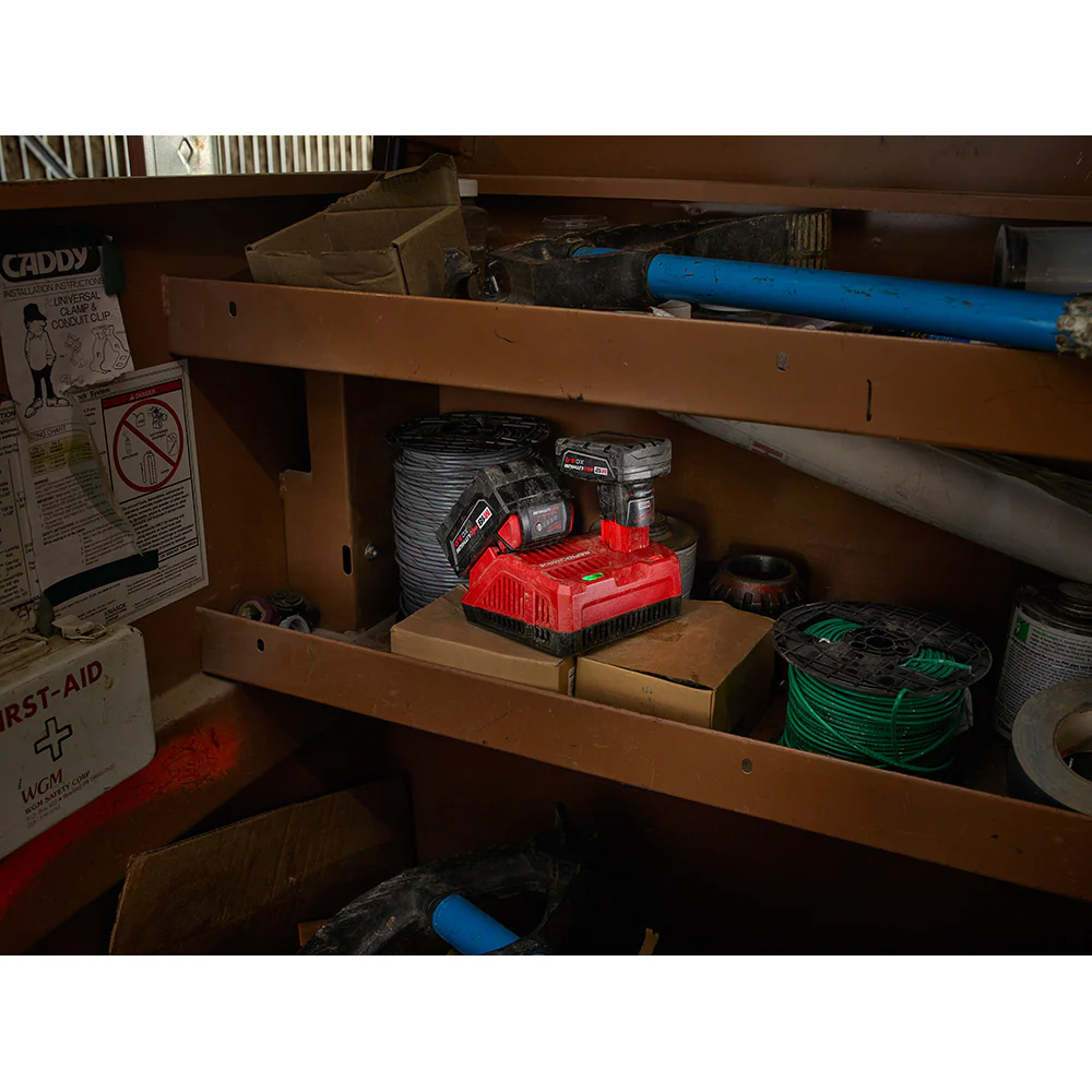 Milwaukee M18 & M12 Rapid Charger - Image 4