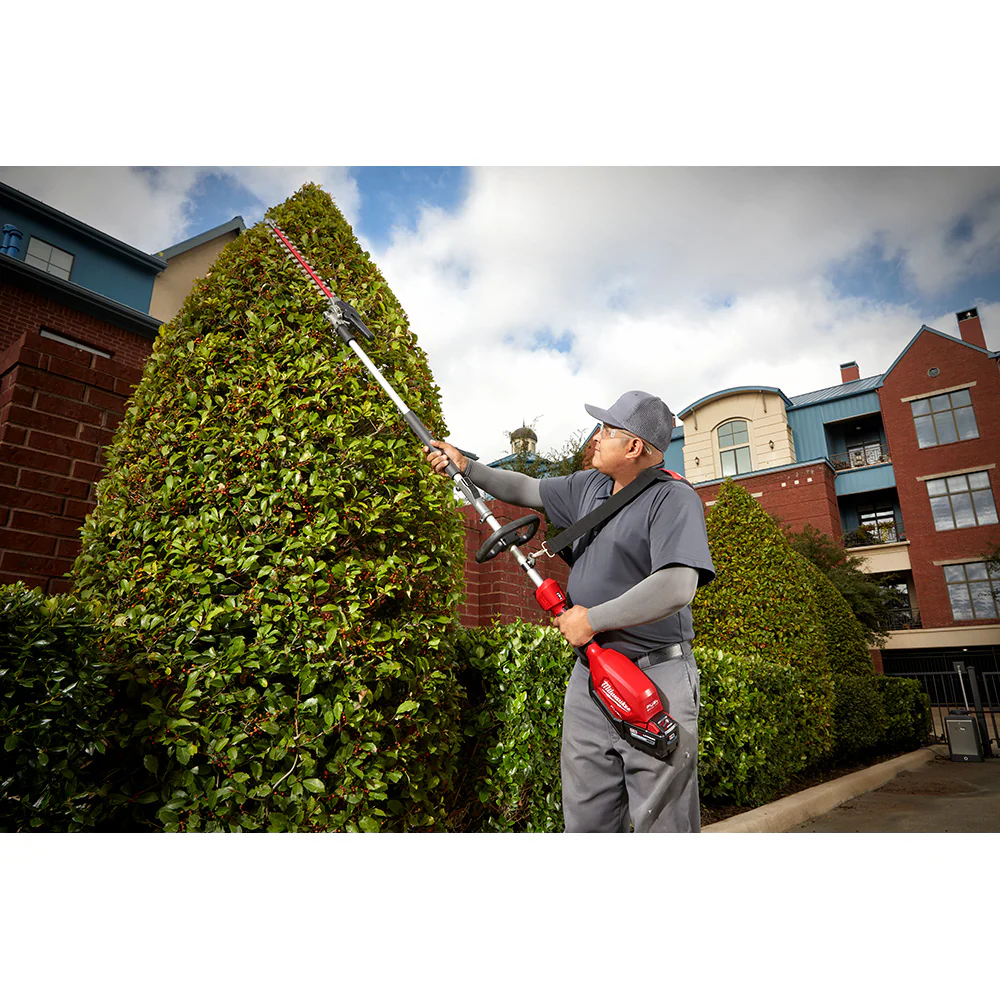 Milwaukee M18 FUEL QUIK-LOK Articulating Hedge Trimmer Attachment - Image 6