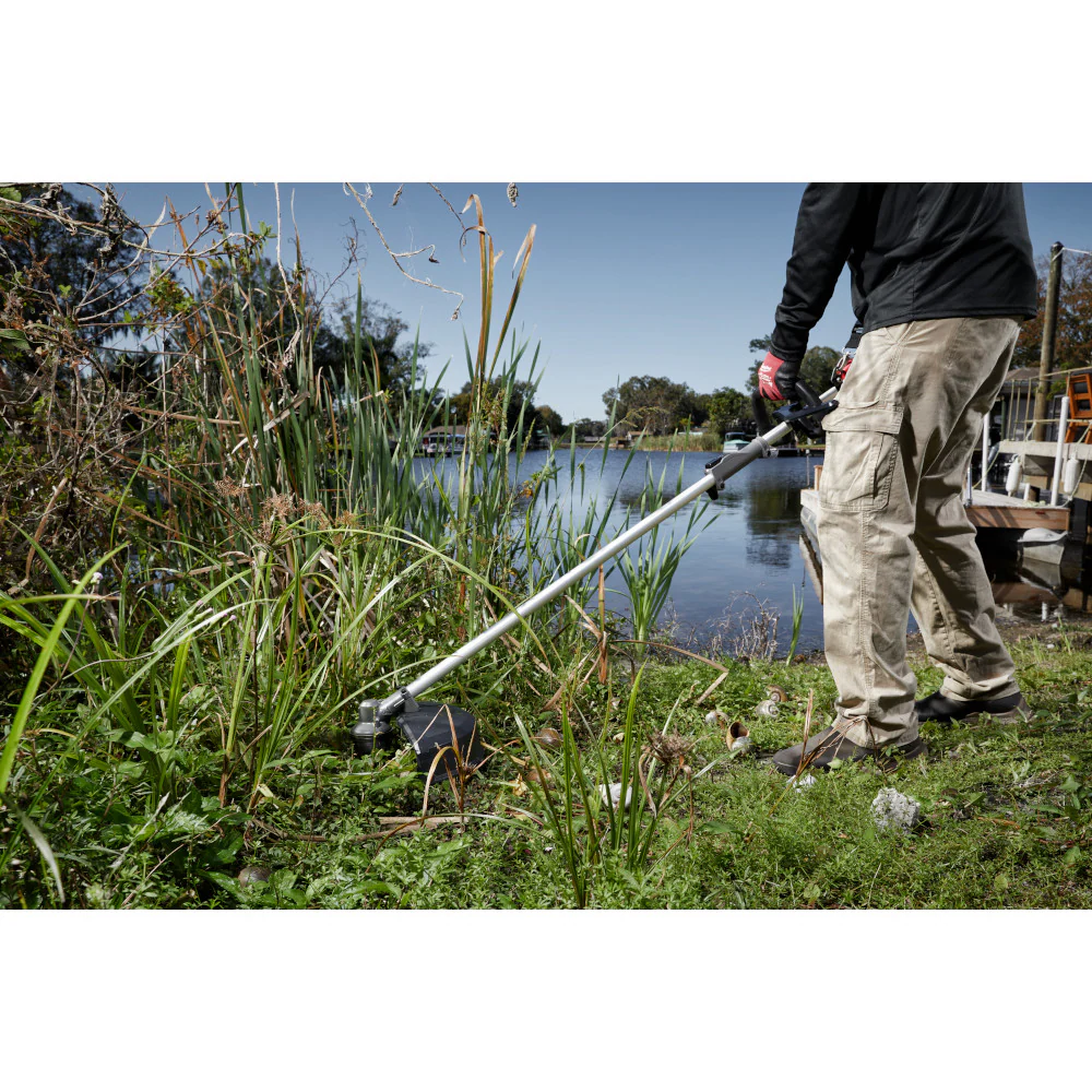 Milwaukee M18 FUEL™ QUIK-LOK™ Brush Cutter Attachment - Image 6