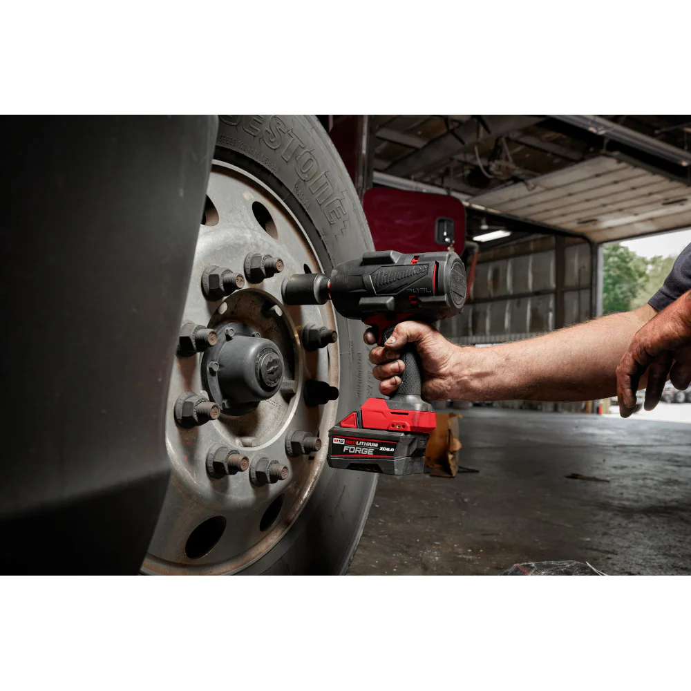 Milwaukee M18 1/2" High Torque Impact Wrench Protective Boot - Image 6