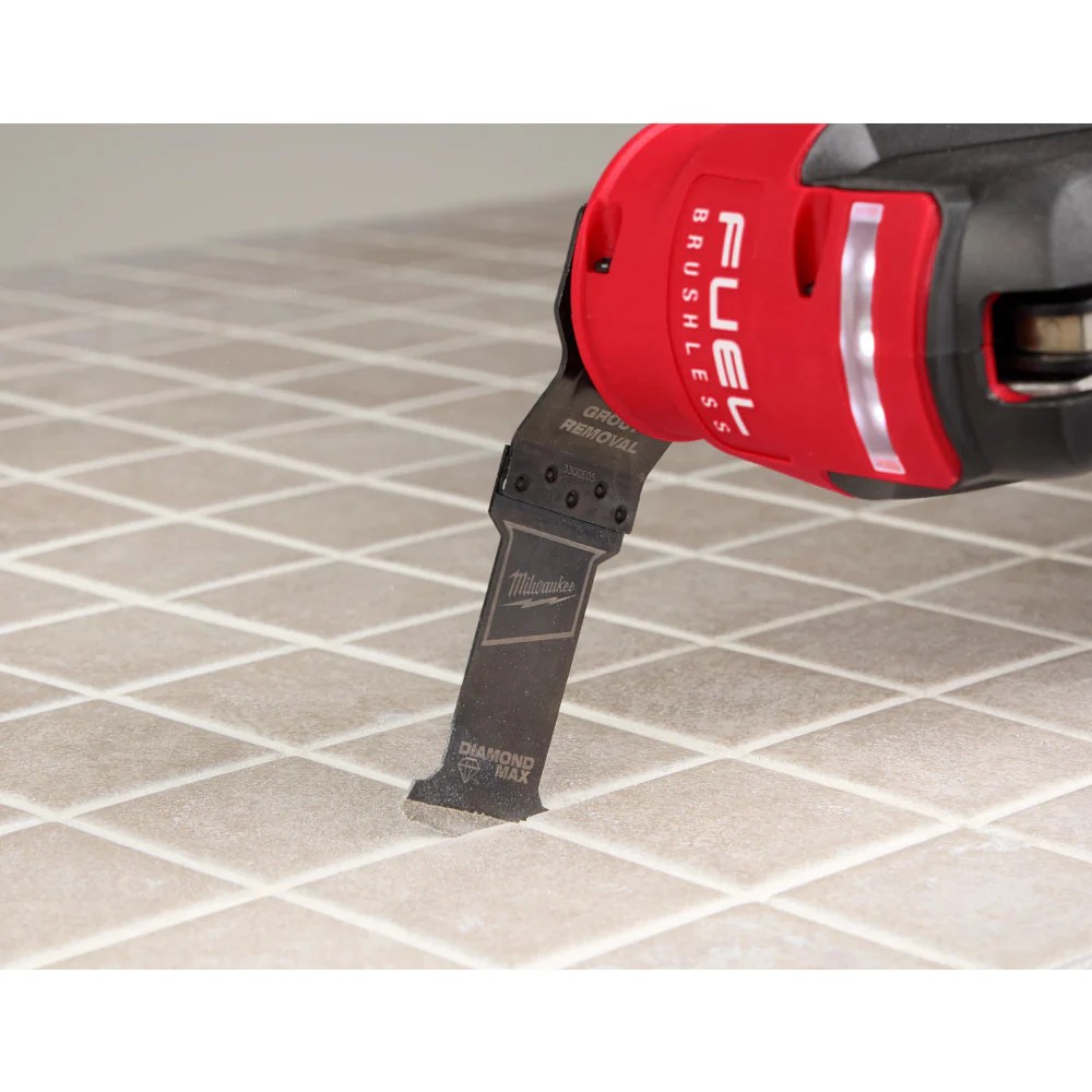 Milwaukee OPEN-LOK DIAMOND MAX Grout Removal Multi-Tool Plunge Blade - Image 7