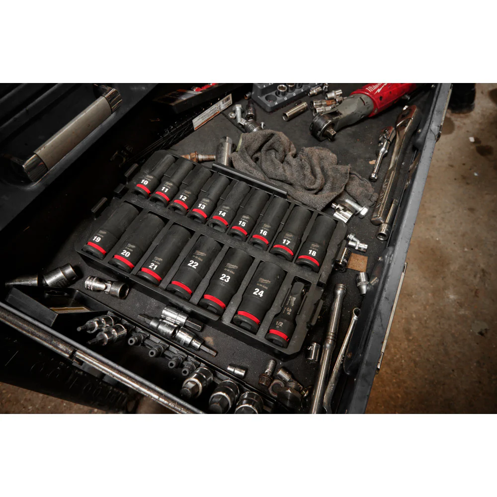 Milwaukee 16 pc. SHOCKWAVE Impact Duty 3/8" Drive METRIC Socket PACKOUT Set - Image 12