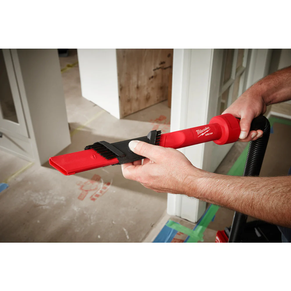 Milwaukee AIR-TIP 3-in-1 Crevice & Brush Tool - Image 10