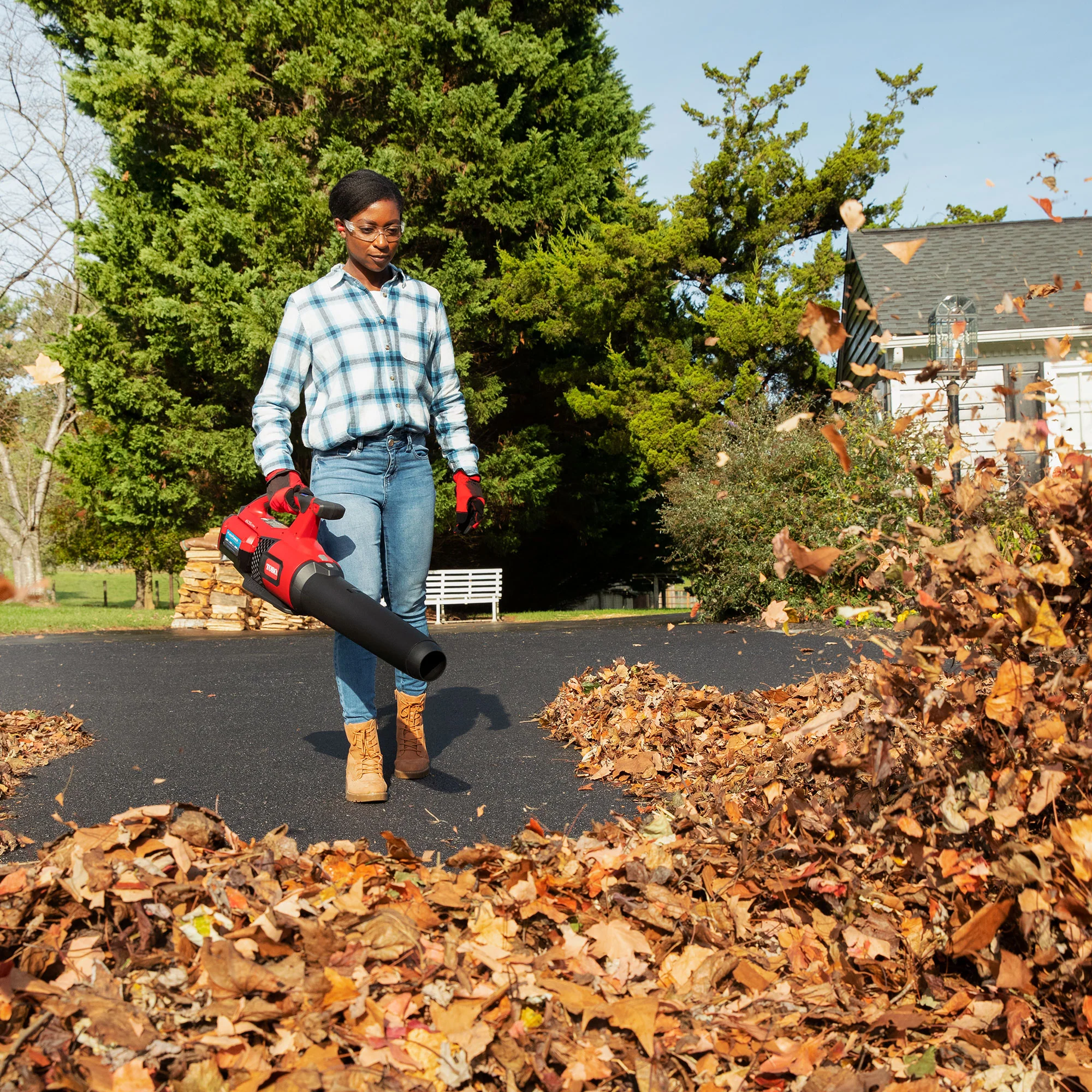 Toro 60V Max Cordless Brushless Leaf Blower w/ 4Ah Battery - Image 8