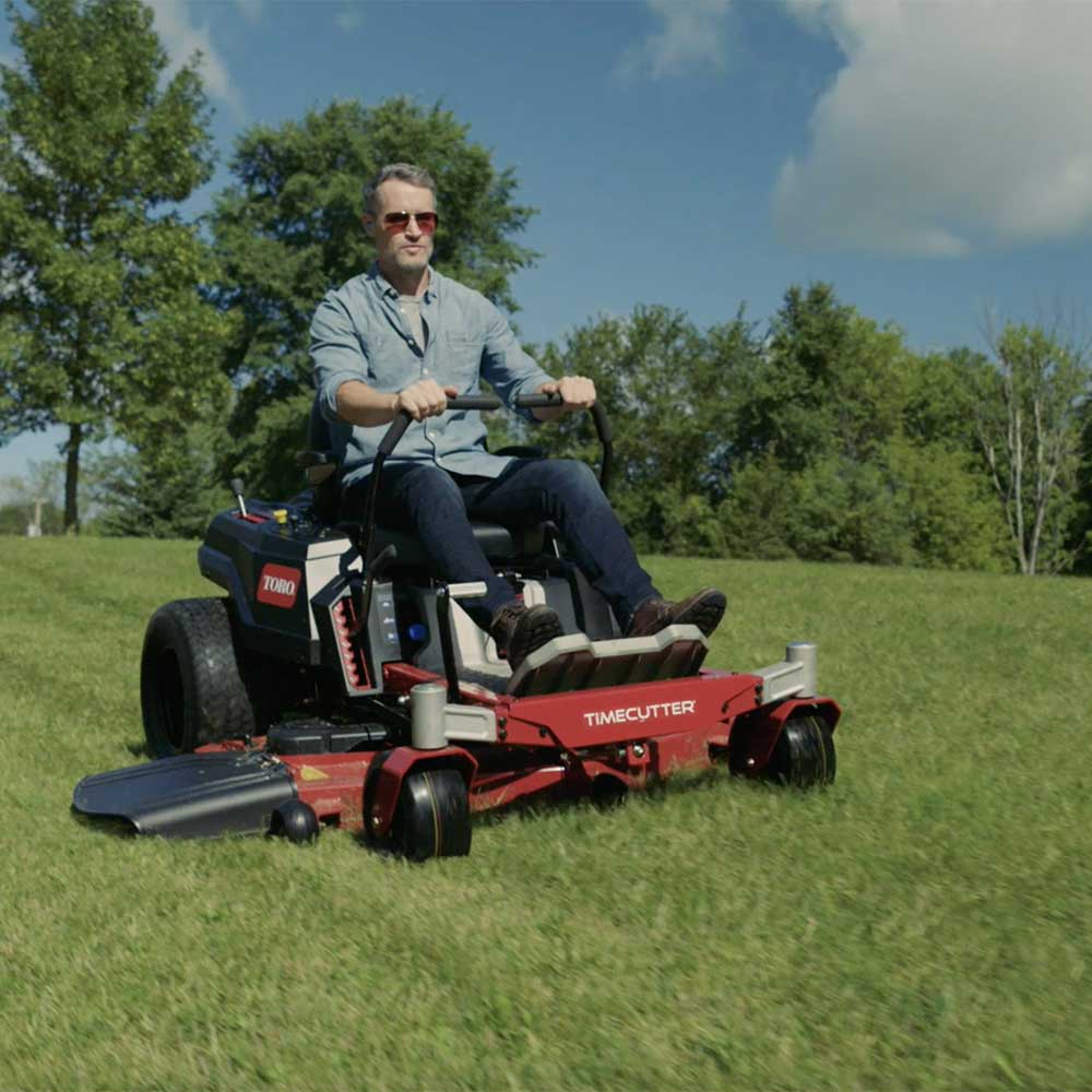 Toro 60" TimeCutter® Zero Turn Lawn Mower - Image 14