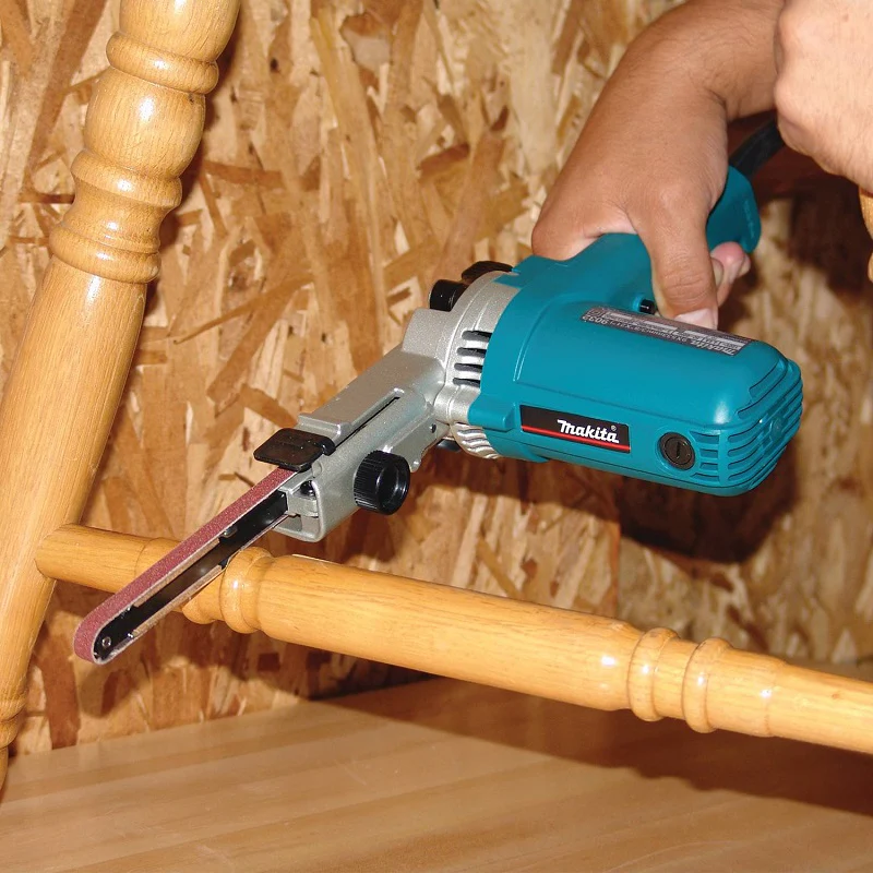 Makita 3/8" x 21" Variable Speed Belt Sander - Image 6