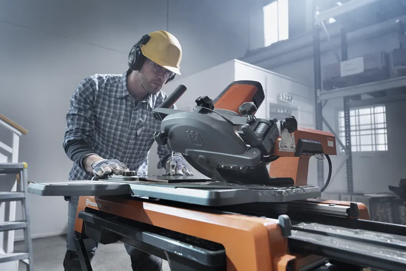 Husqvarna TS 60 10" Tile Saw - Image 9