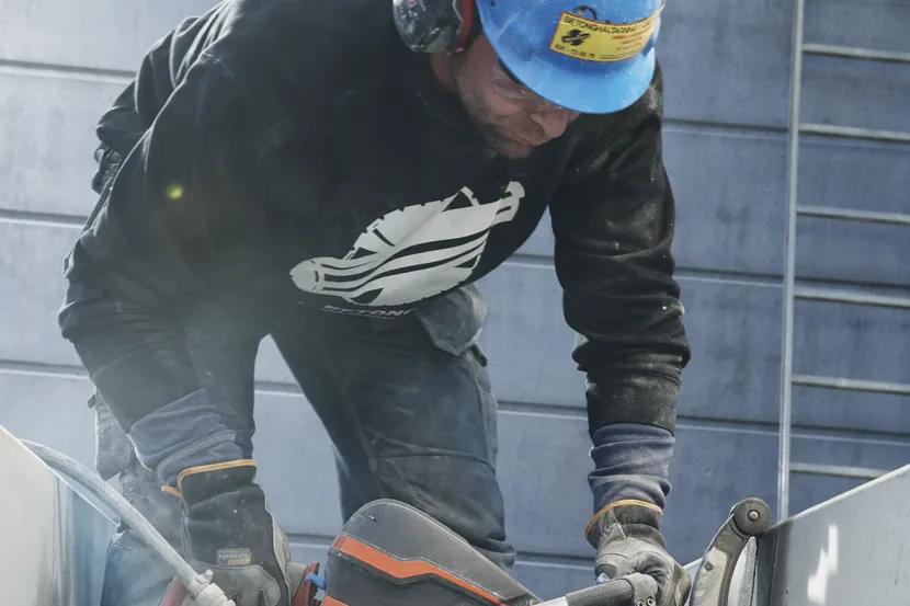 Husqvarna K 970 14" Ring Saw - Image 7