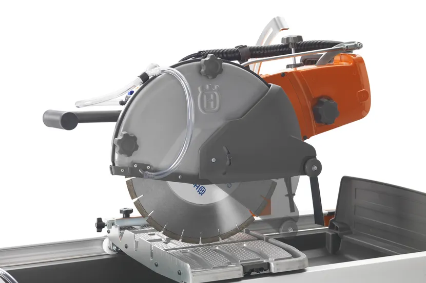 Husqvarna MS 360 14" Masonry Saw w/ Blade Included - Image 3