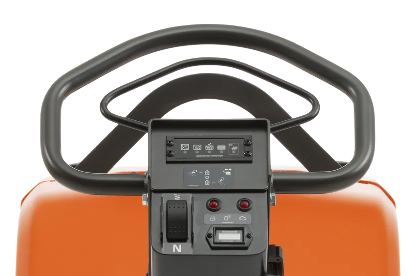 Husqvarna LG 504 28" Reversible Plate Compactor w/ Hatz Diesel Engine - Image 4