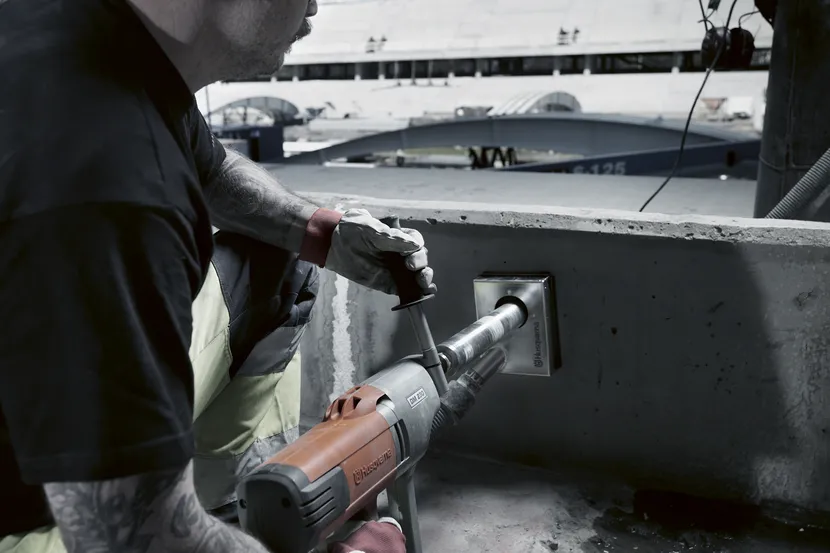 Husqvarna DM 230 Handheld Coring Drill - Image 7