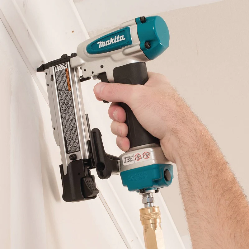 Makita 23 Gauge 1-3/8" Pin Nailer - Image 2