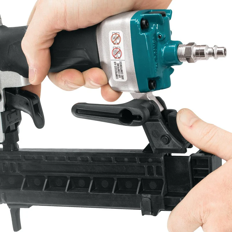 Makita 18 Gauge 1/4" Narrow Crown Stapler - Image 11
