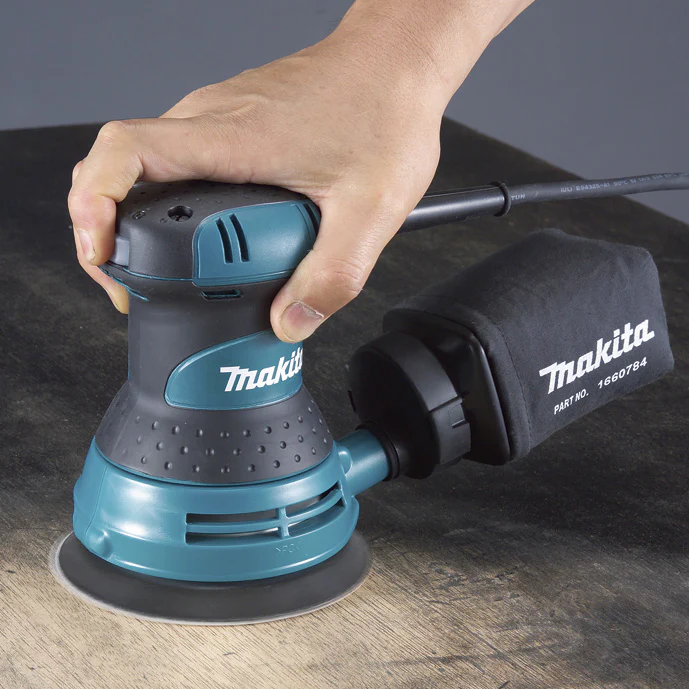 Makita 5" Random Orbit Sander - Image 2