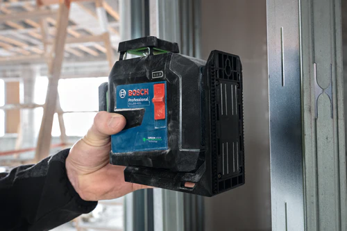 Bosch 3.7V 360⁰ Green-Beam Three-Plane Leveling and Alignment Laser - Image 7
