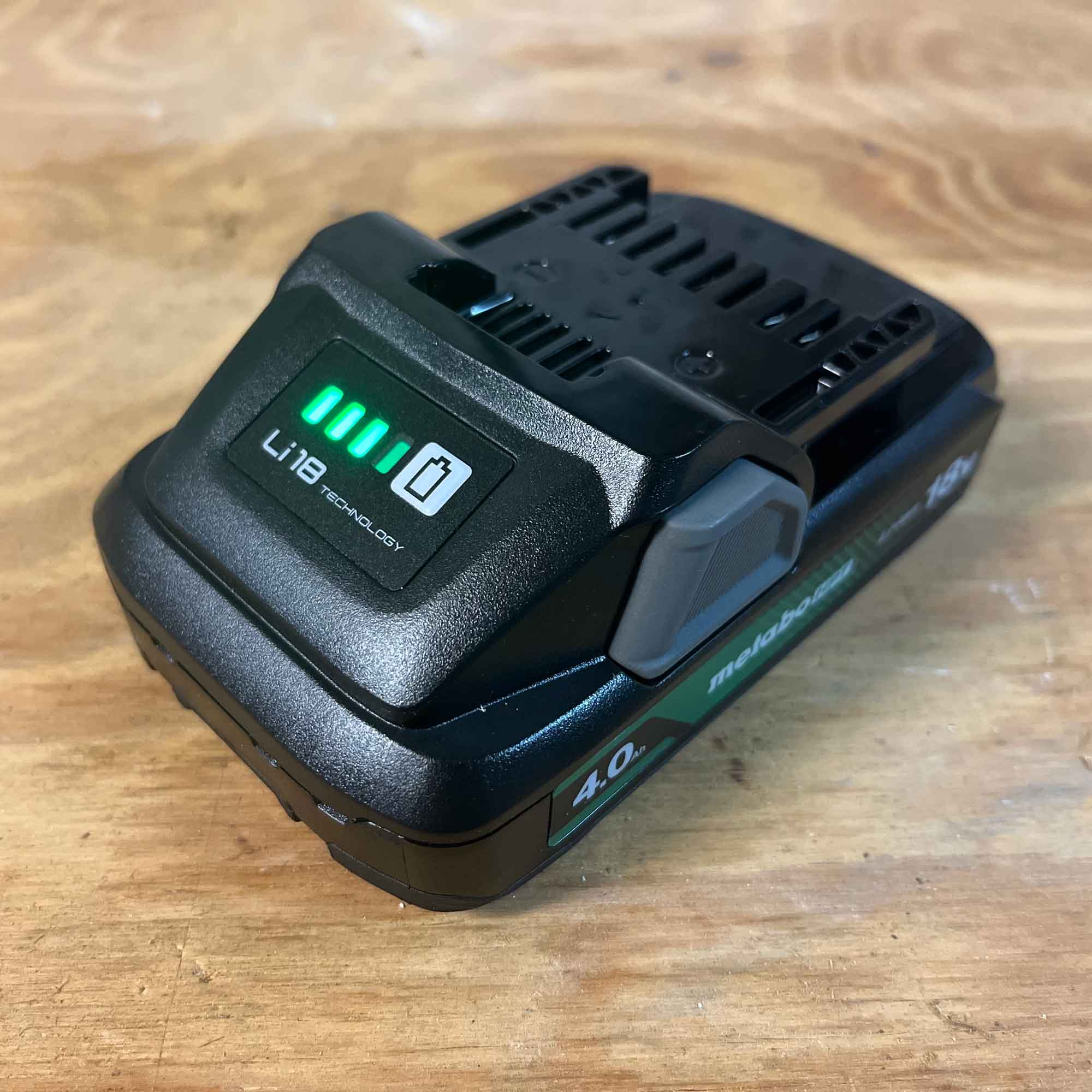 Metabo HPT 18V Lithium-Ion Battery w/ Fuel Indicator - 4.0Ah - Image 8