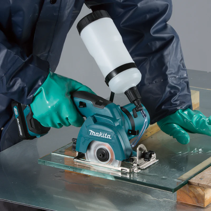 Makita 12V MAX CXT 3-3/8" Circular Glass/Tile Saw Kit - Image 3