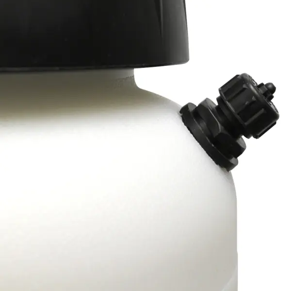 Chapin 2 Gallon ProSeries XP Multi-purpose Hand Pump Sprayer - Image 2
