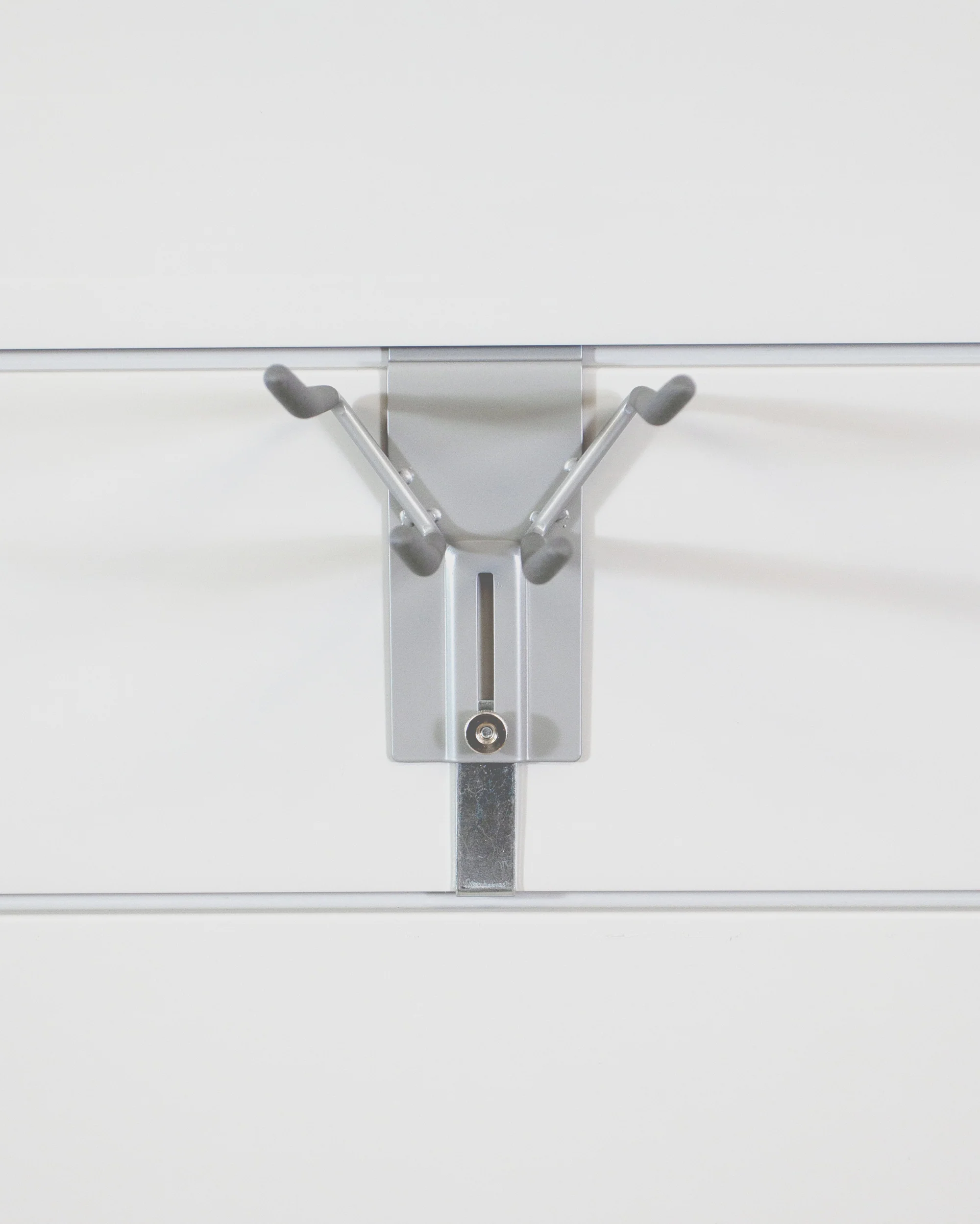 Crownwall Ski Hook - Image 3