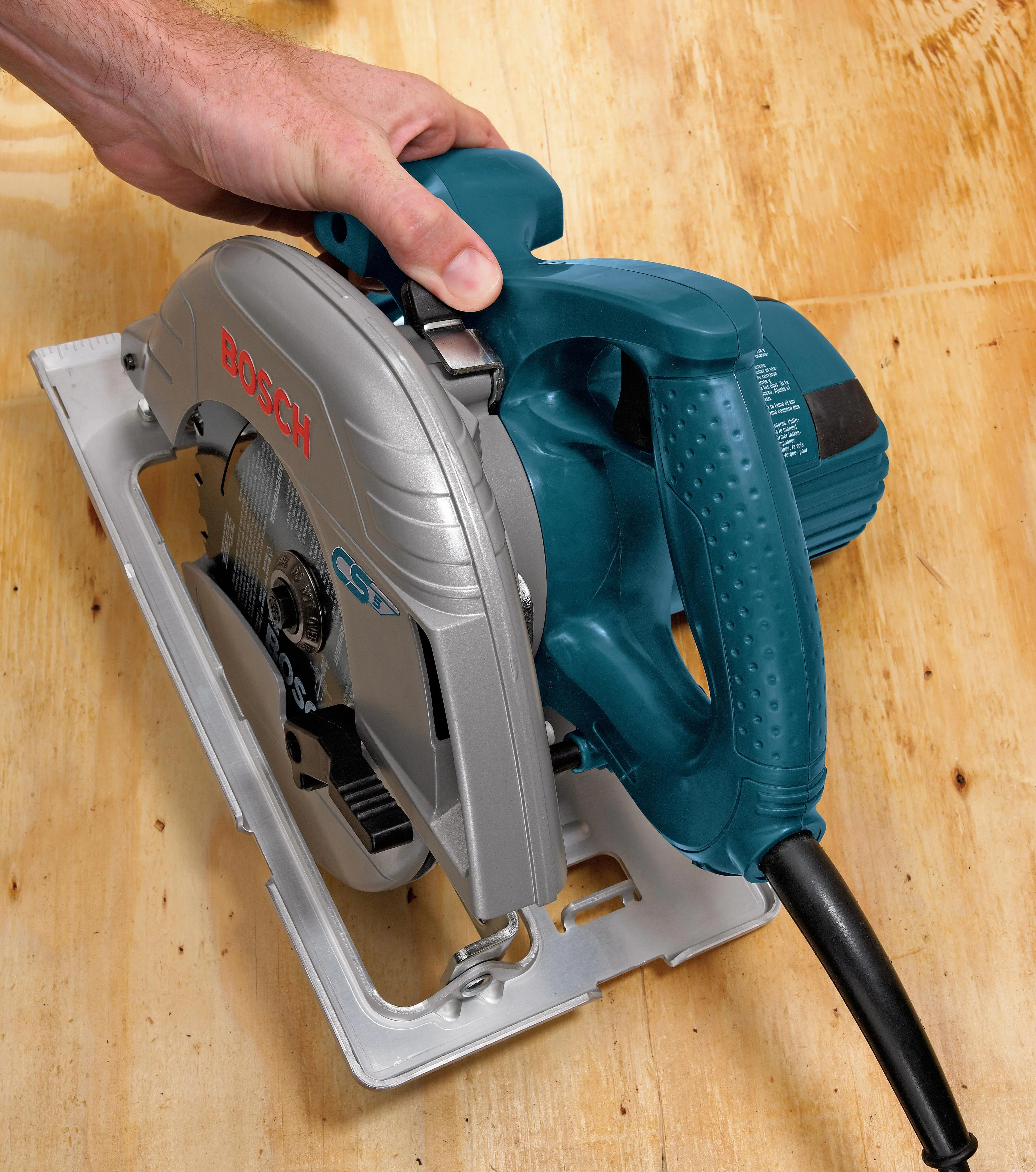 Bosch 7-1/4" Left Blade Circular Saw - Image 9
