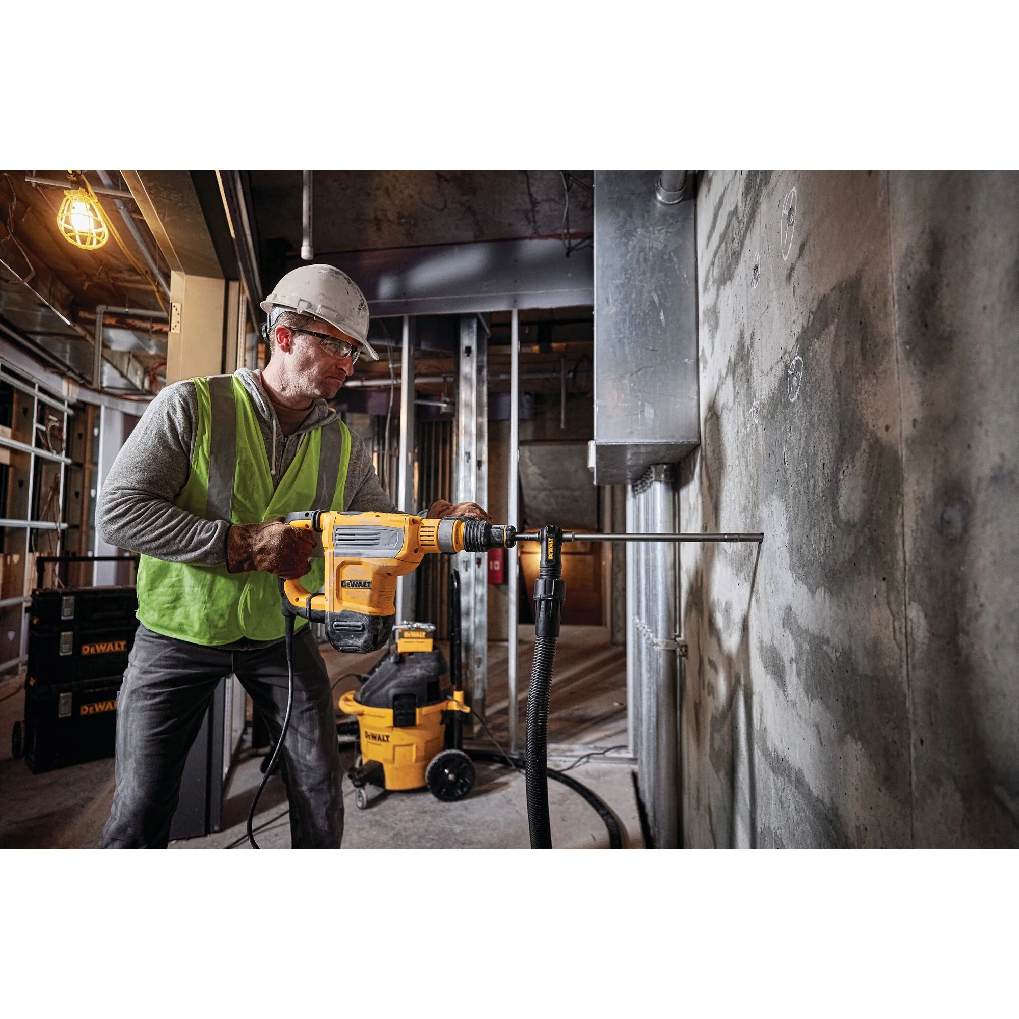 DeWalt 1-3/4" SDS MAX Combination Rotary Hammer Kit - Image 5