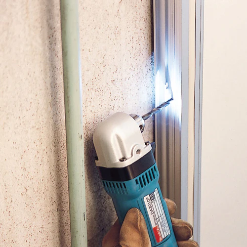 Makita 3/8" Variable Speed Angle Drill - Image 2