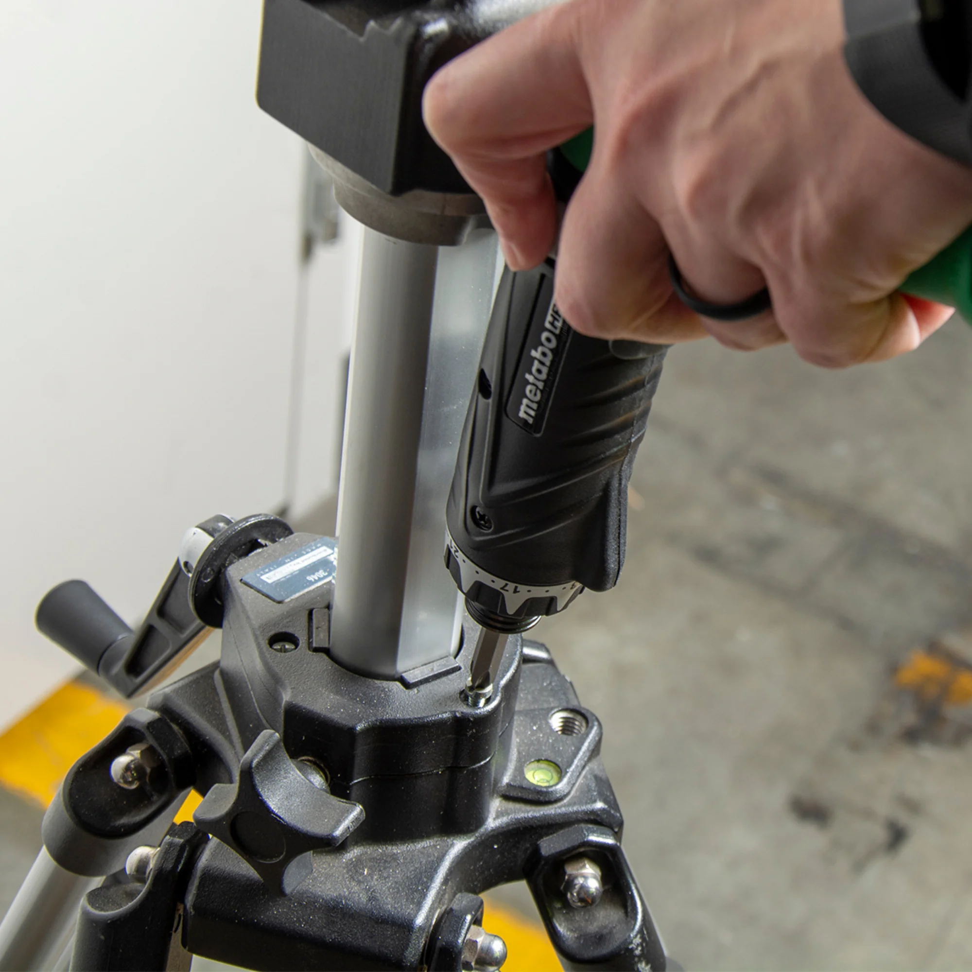 Metabo 3.6V Lithium-Ion 1/4" Hex Drive Screwdriver Kit - Image 5