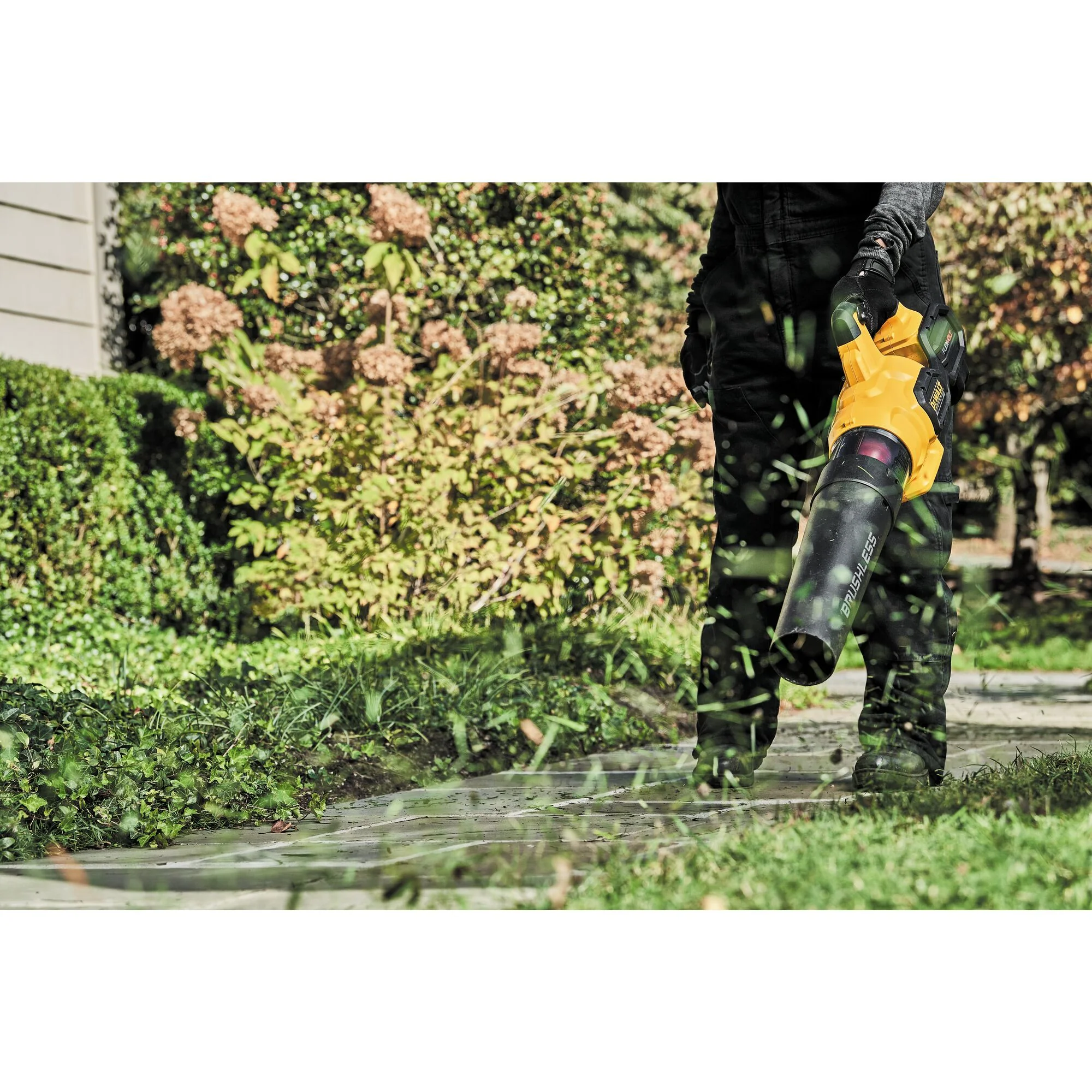 DeWalt FLEXVOLT 60V MAX Brushless Handheld Axial Blower Kit - Image 6