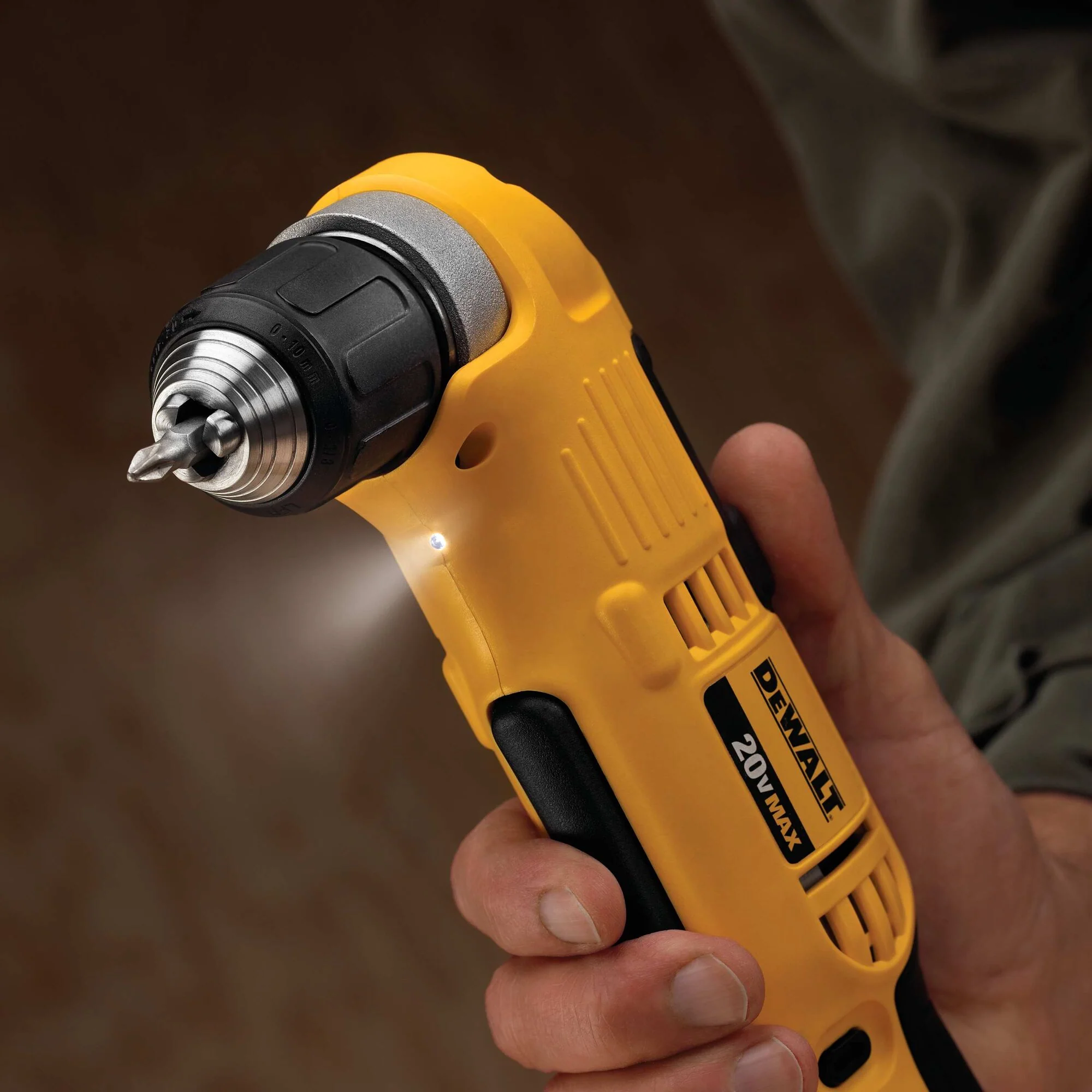 DeWalt 20V MAX 3/8" Right Angle Drill Kit - Image 8