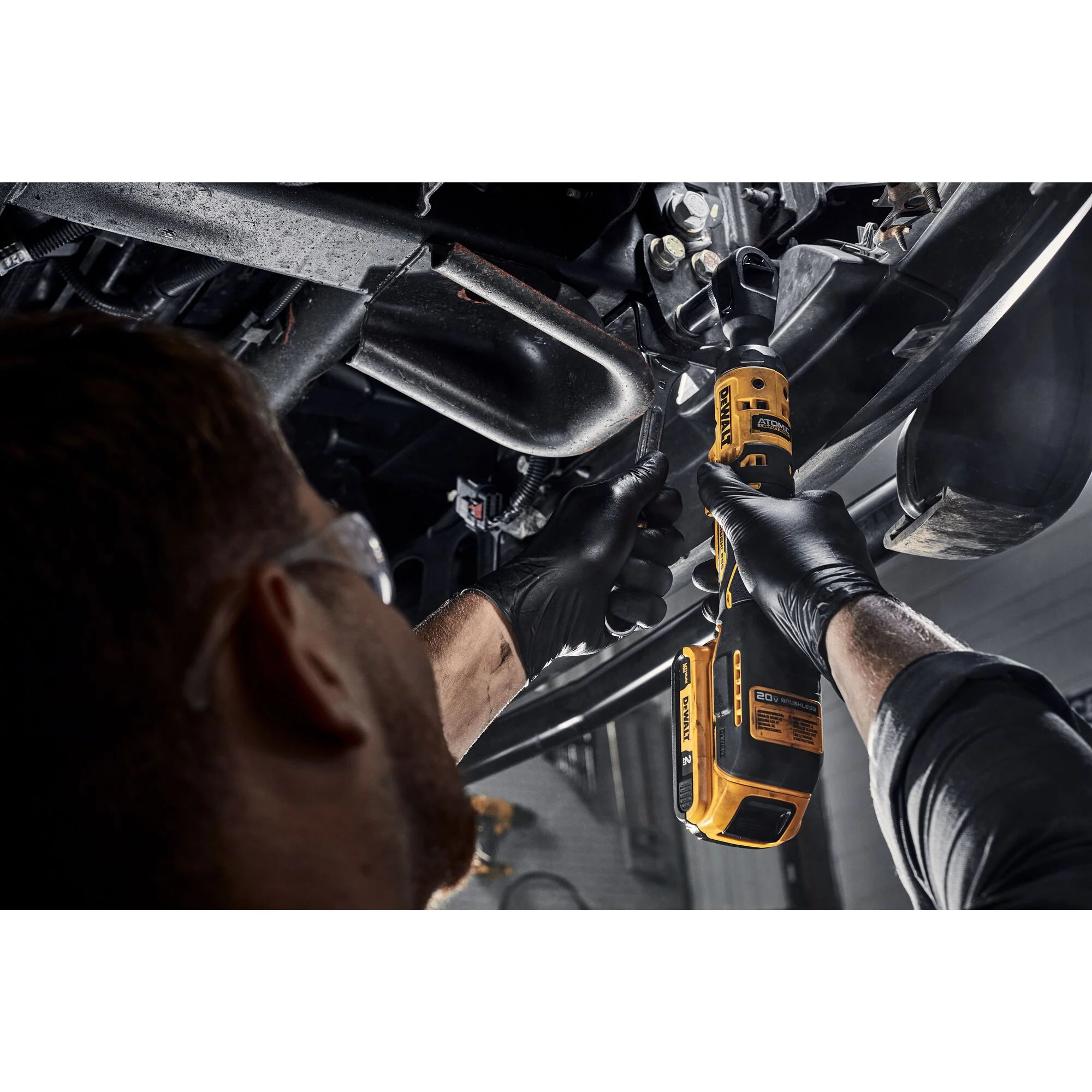 DeWalt 20V MAX ATOMIC COMPACT SERIES™ 1/2" Drive Ratchet - Tool Only - Image 3
