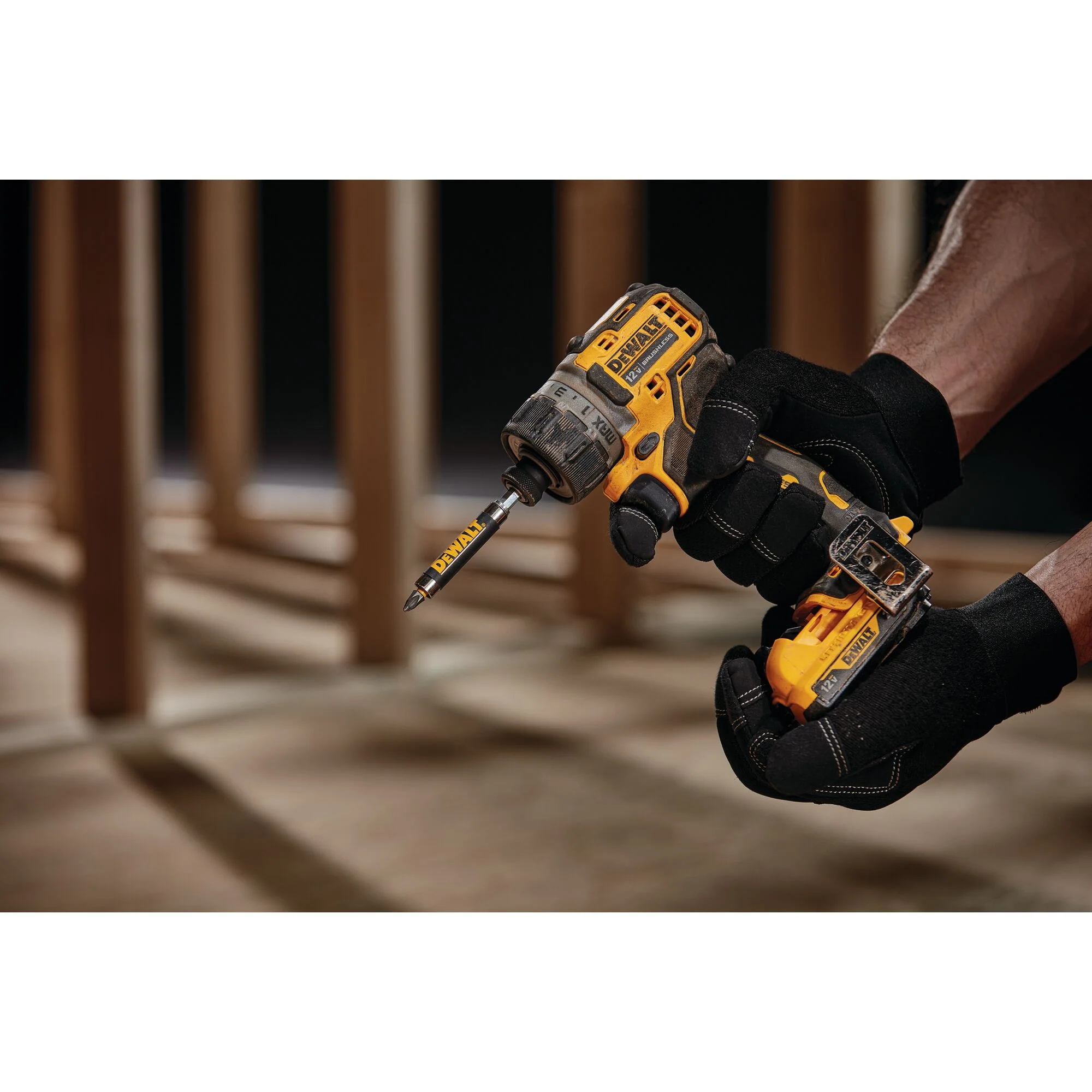 DeWalt 12V MAX XTREME 1/4" Brushless Cordless Screwdriver Kit - Image 5