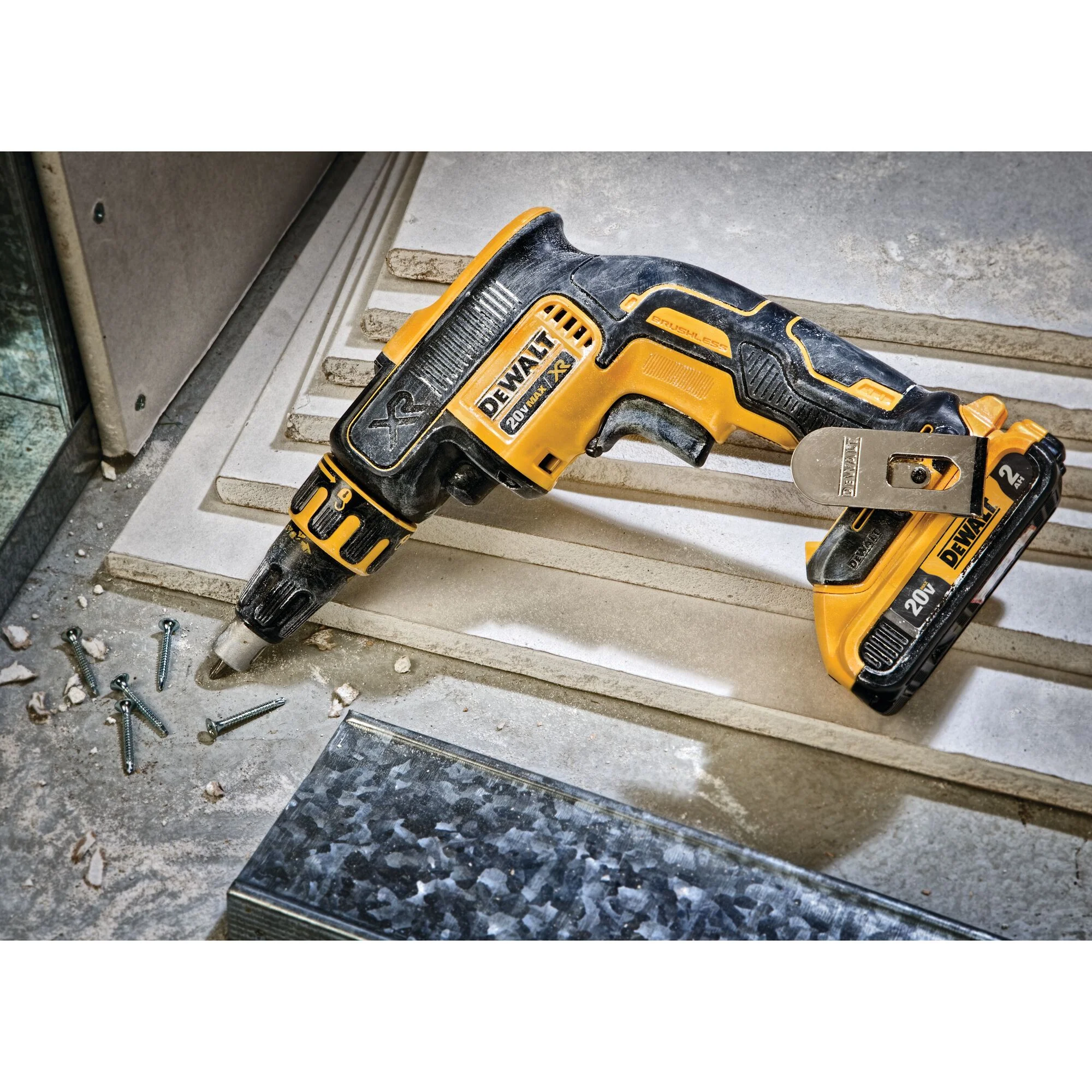 DeWalt 20V MAX XR® Brushless Drywall Screw Gun Kit - Image 3