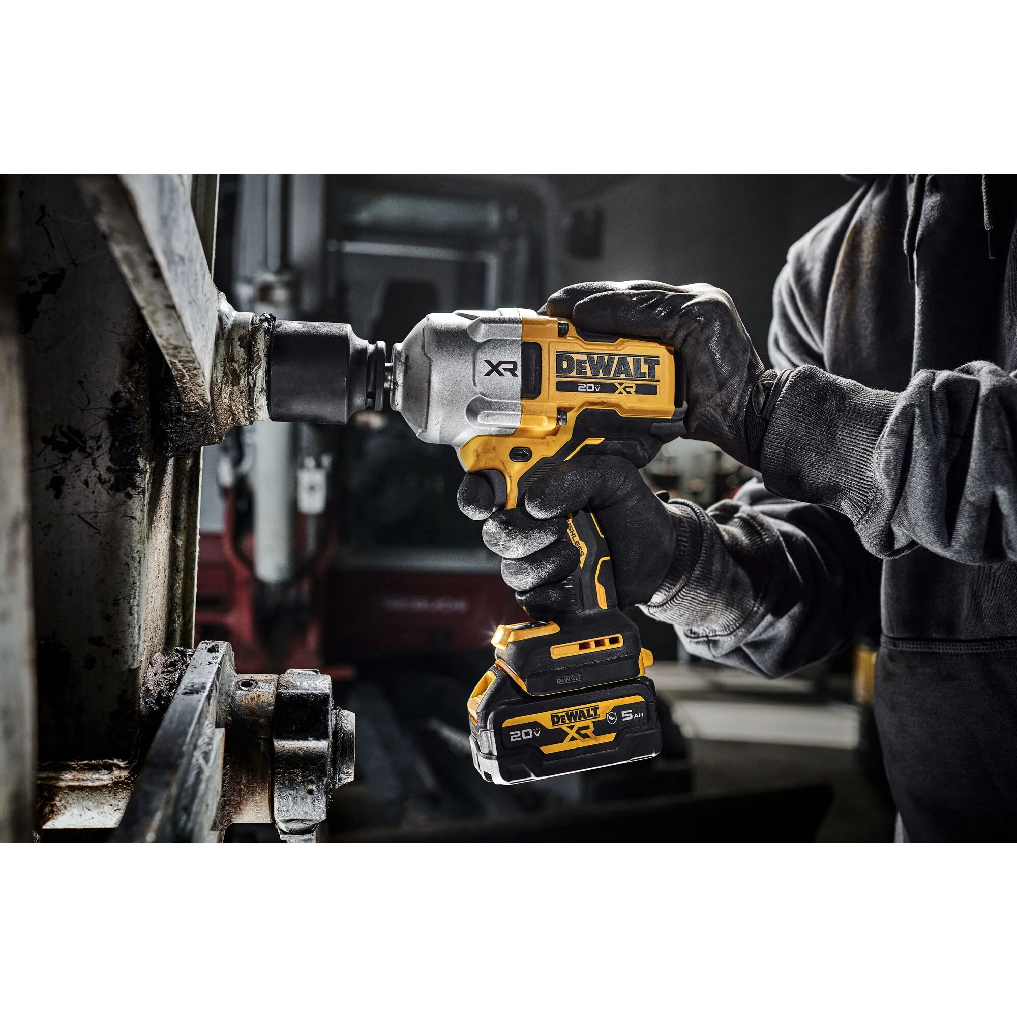 DeWalt 20V MAX XR 1/2" High Torque Impact Wrench w/ Hog Ring Anvil Kit - Image 7