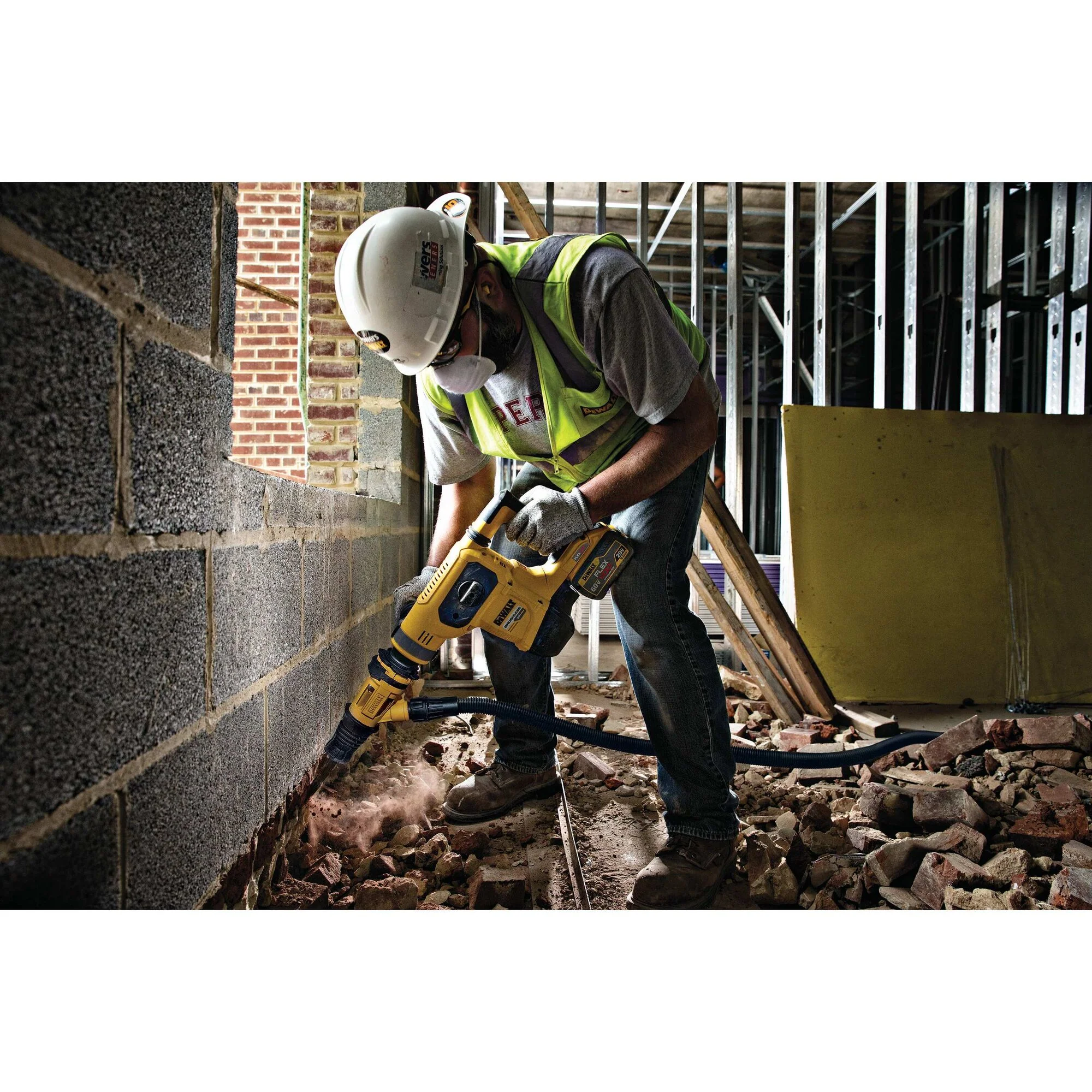 DeWalt 60V MAX 1-9/16" Brushless SDS MAX Combination Rotary Hammer Kit - Image 13