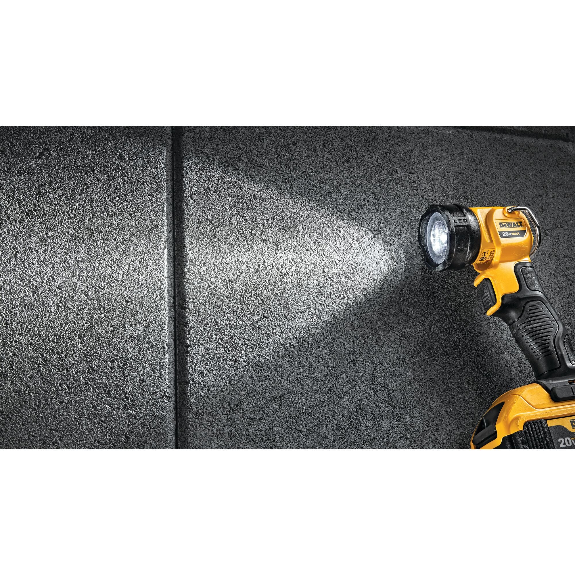 DeWalt 20V MAX LED Work Light - Tool Only - Image 3
