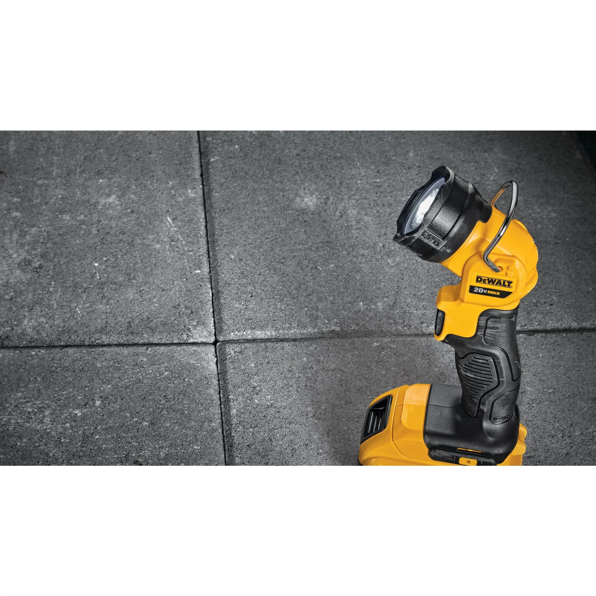 DeWalt 20V MAX LED Work Light - Tool Only - Image 4