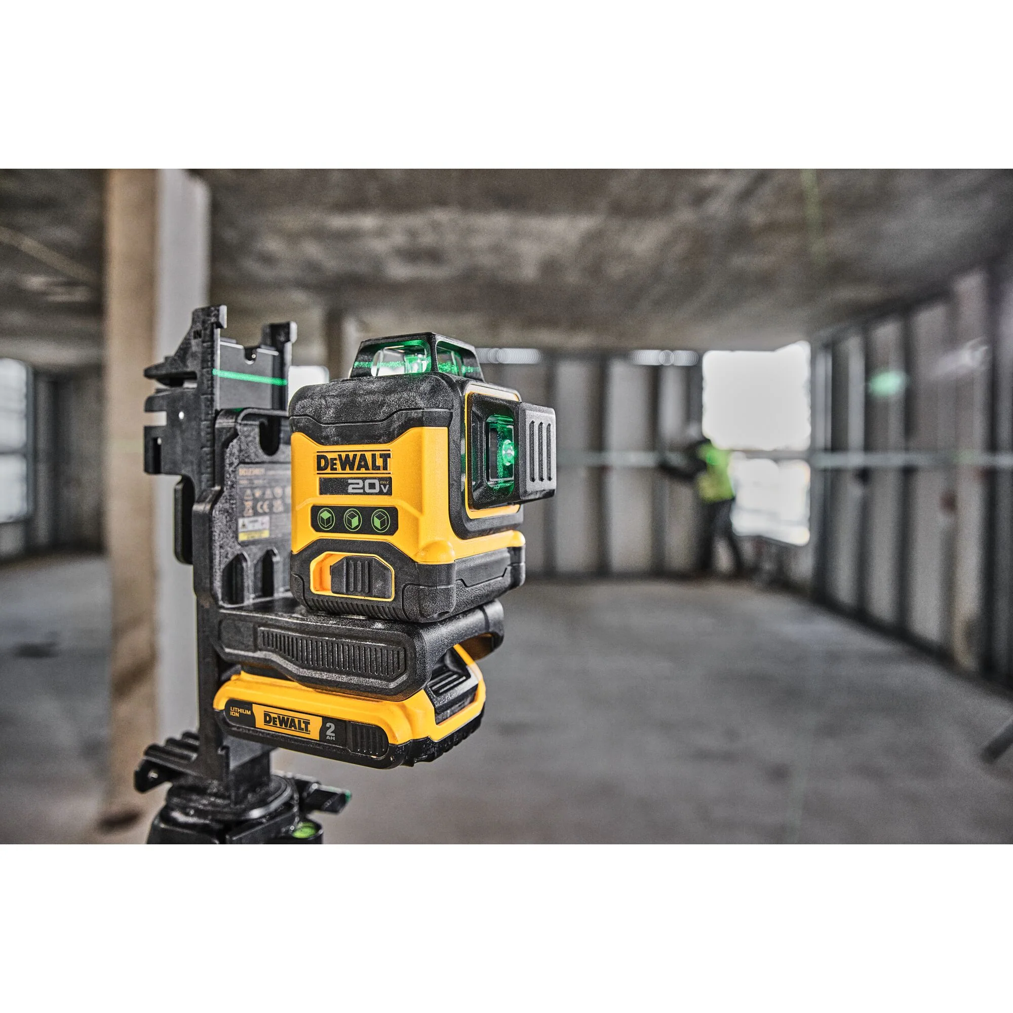DeWalt 20V 3 x 360 Green Line Laser - Tool Only - Image 11