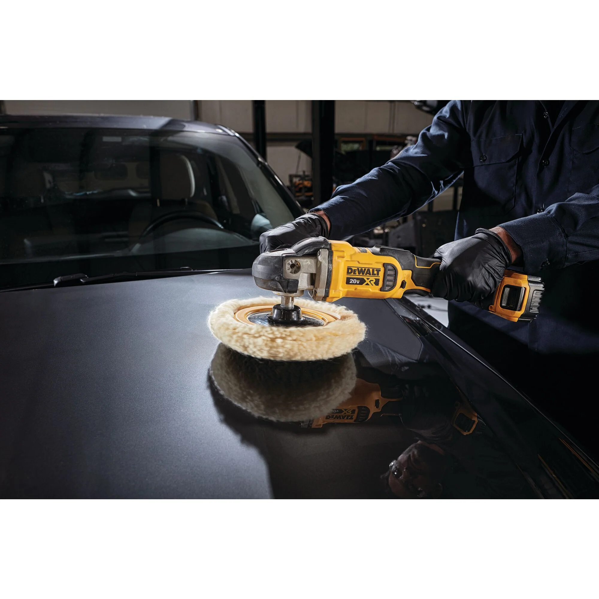 DeWalt 20V MAX XR® 7" Cordless Variable-Speed Rotary Polisher Kit - Image 15