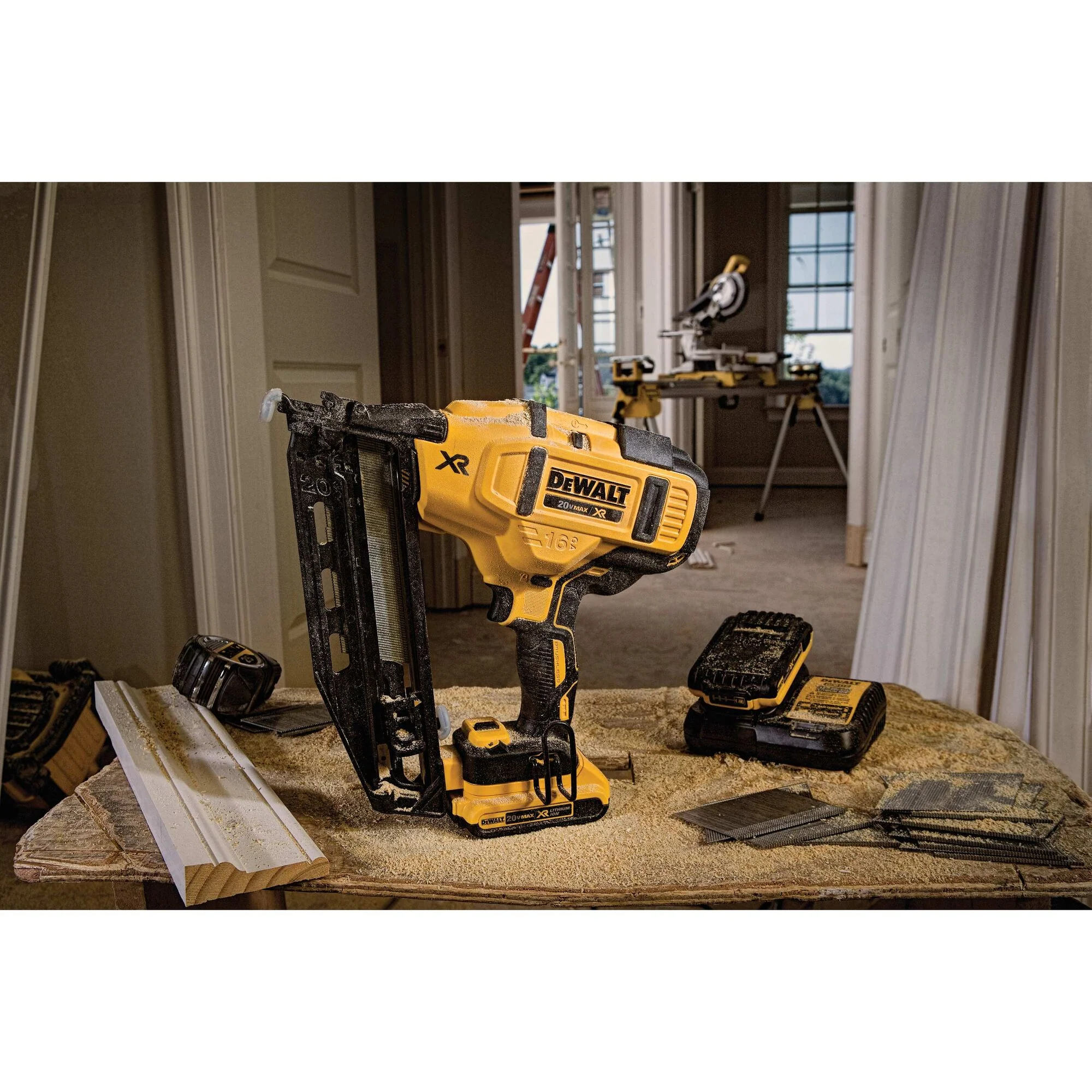 DeWalt 20V MAX XR 16 Gauge Angled Finish Nailer - Kit - Image 20