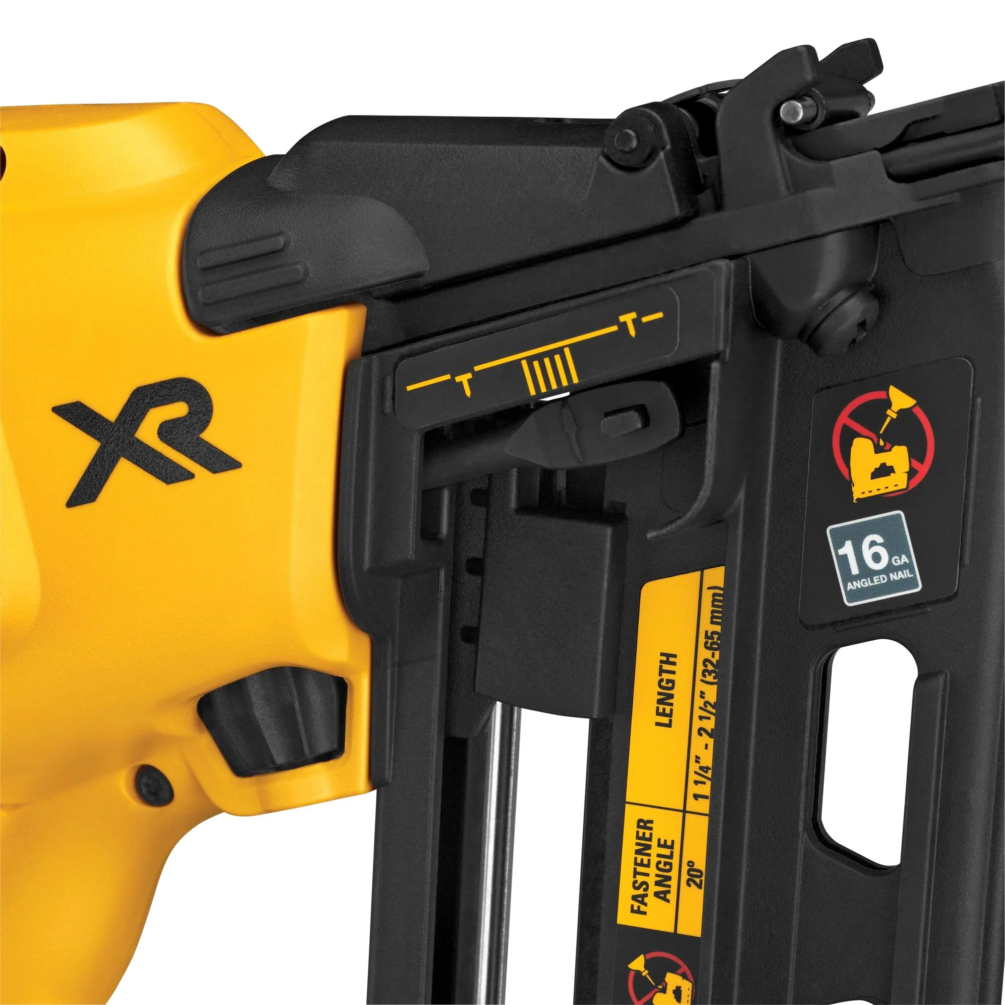 DeWalt 20V MAX XR 16 Gauge Angled Finish Nailer - Kit - Image 6