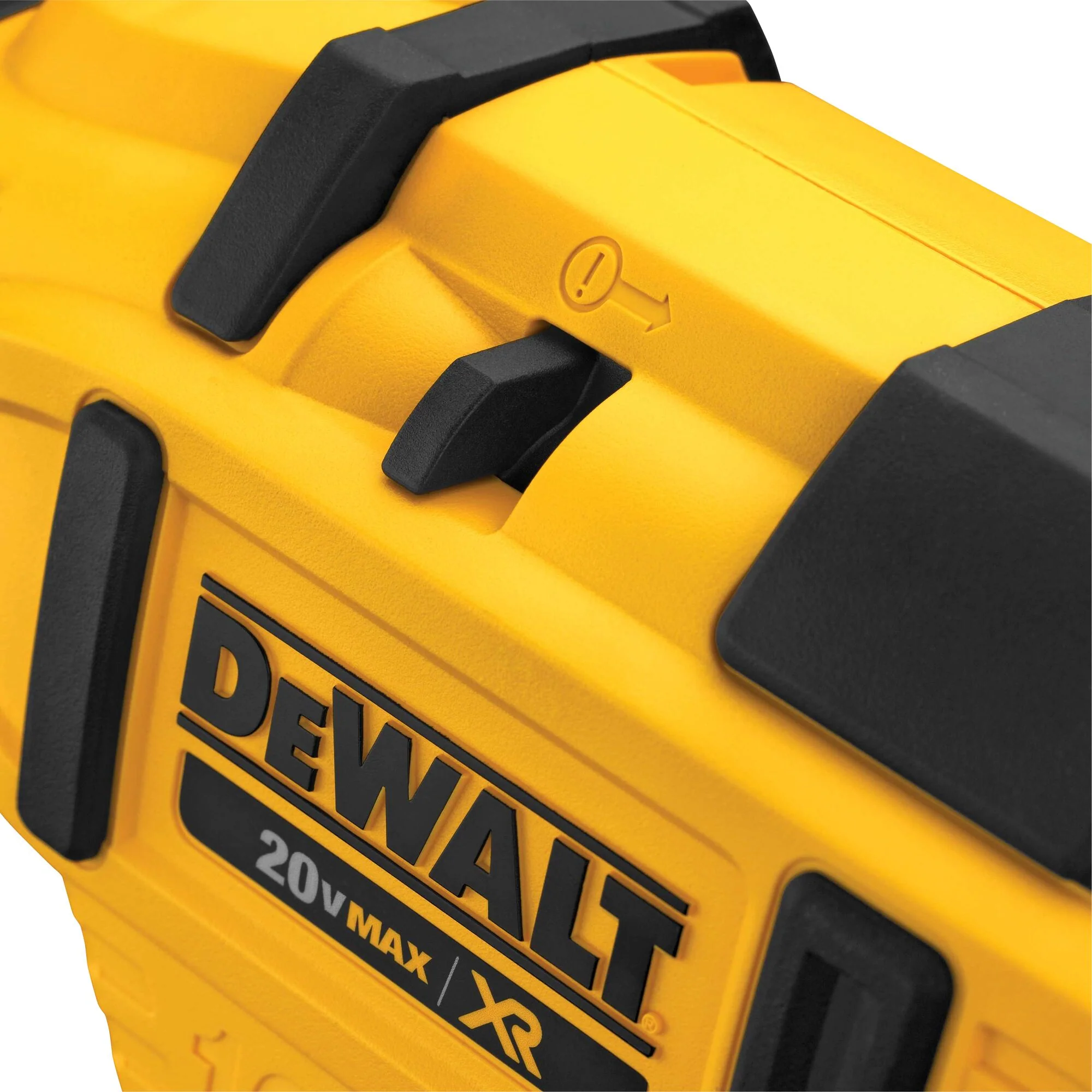 DeWalt 20V MAX XR 16 Gauge Angled Finish Nailer - Kit - Image 9
