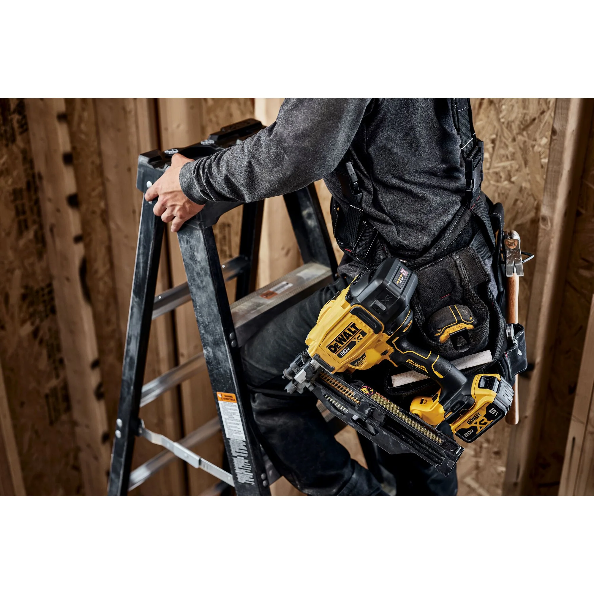 Dewalt 20V MAX XR 30° Brushless Cordless Paper Collated Framing Nailer - Tool Only - Image 13
