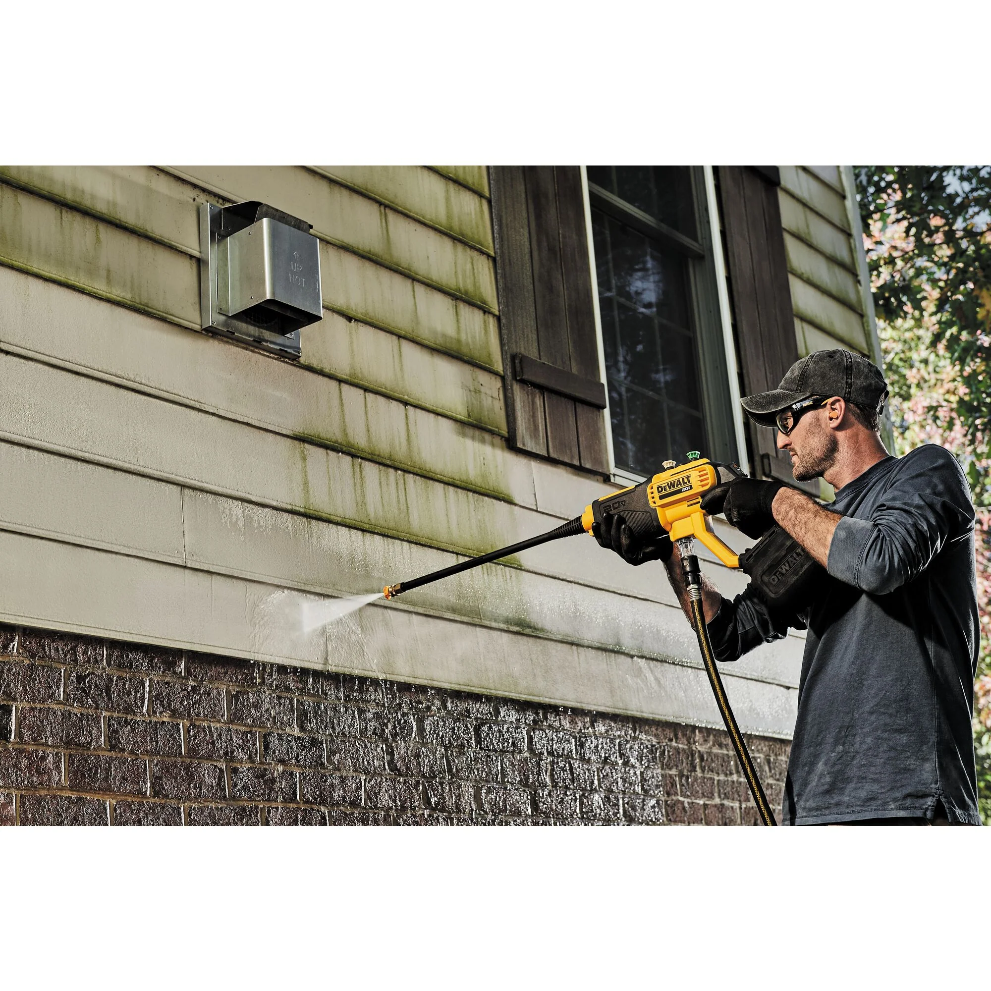DeWalt 20V 550 PSI Cordless Power Cleaner - Tool Only - Image 10